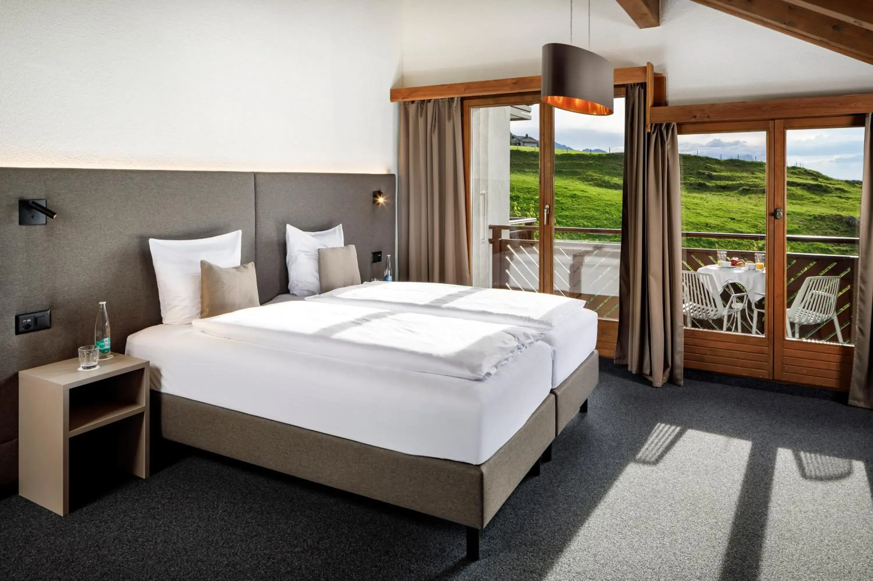 Family Room with Mountain View in Hotel und Naturhaus Bellevue Family Room with Mountain View in Hotel und Naturhaus Bellevue