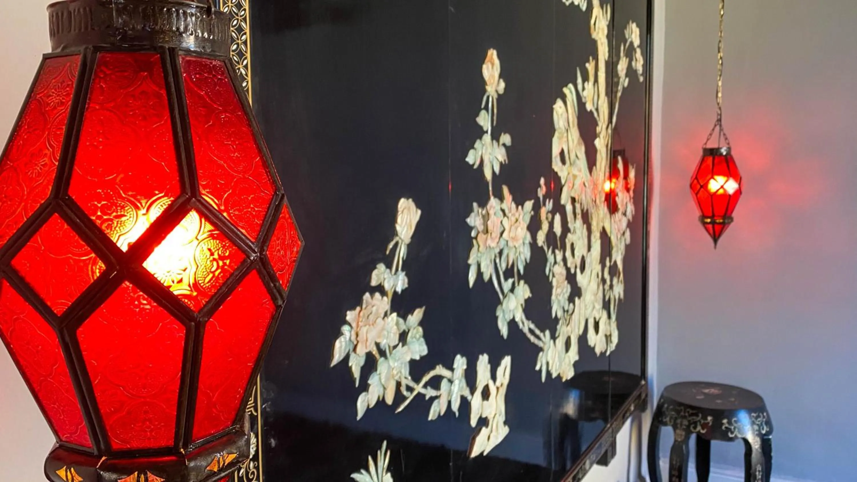 Decorative detail in Riad Yamina52