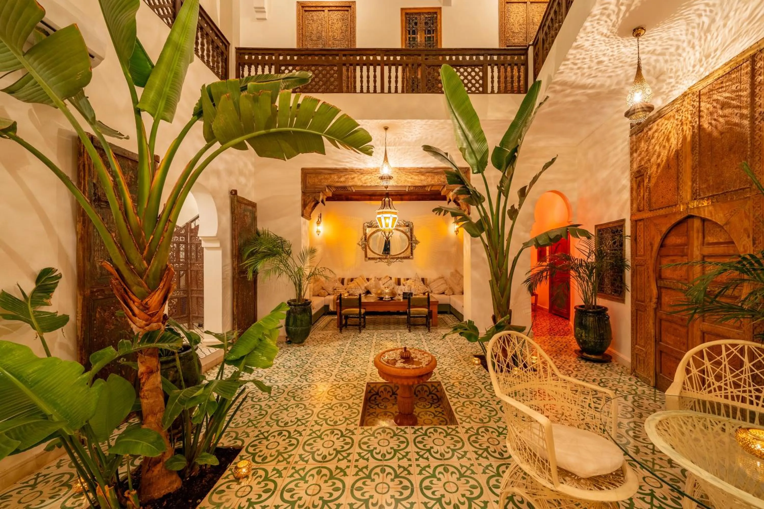 Restaurant/places to eat in Riad Yamina52