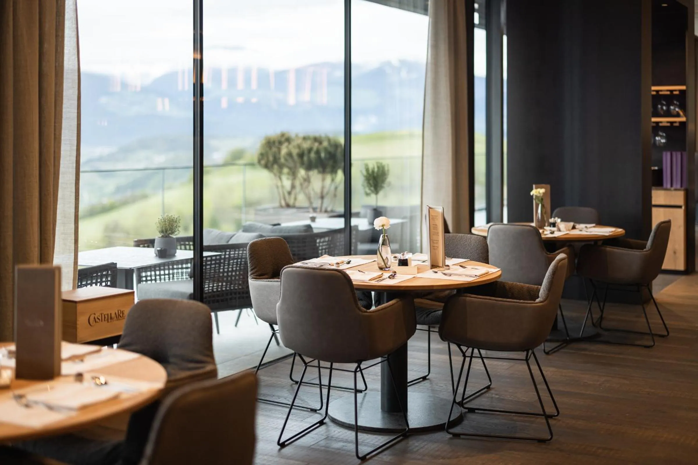 Restaurant/places to eat in Santre dolomythic home