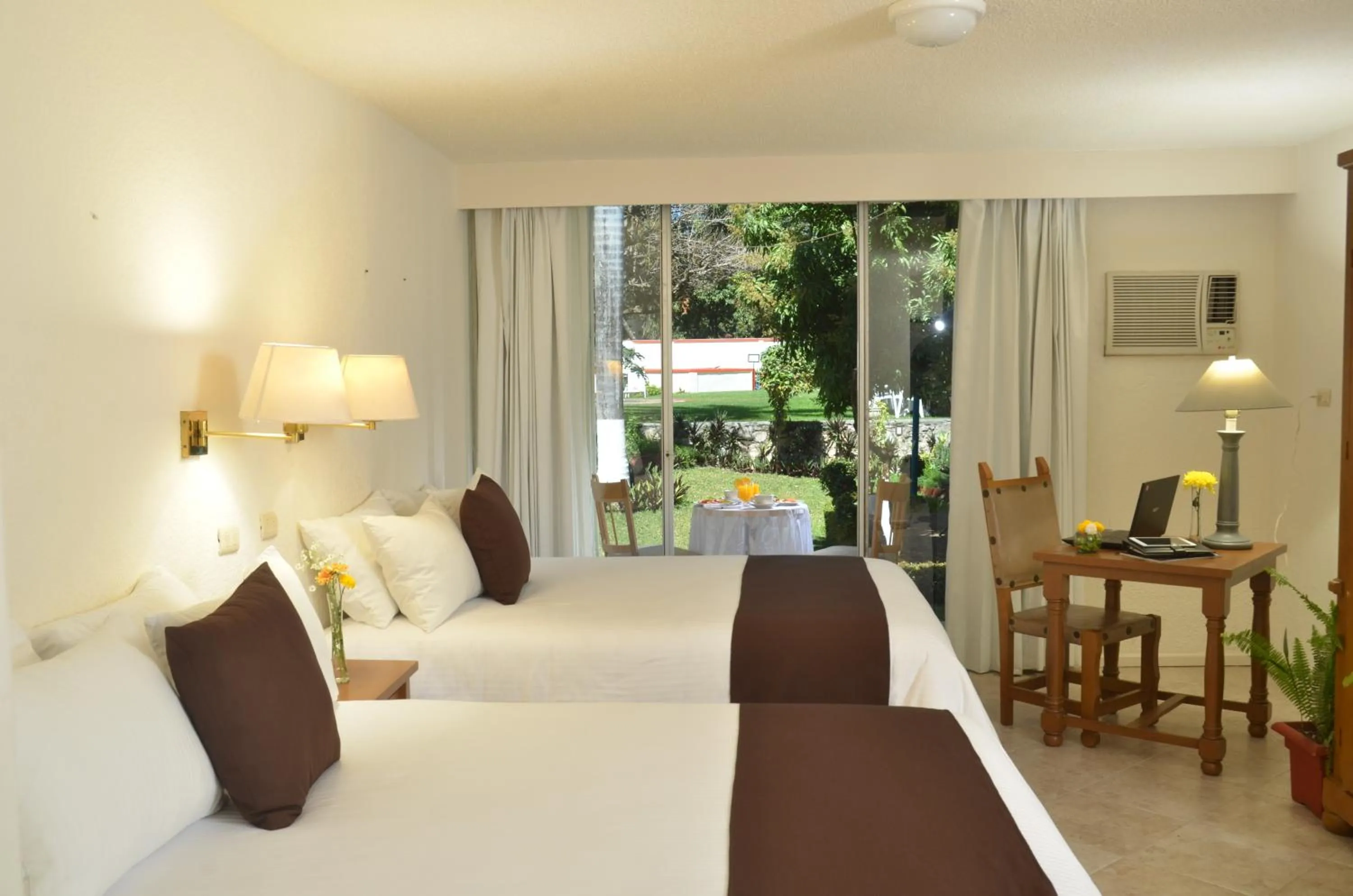 Photo of the whole room in Mision Ciudad Valles