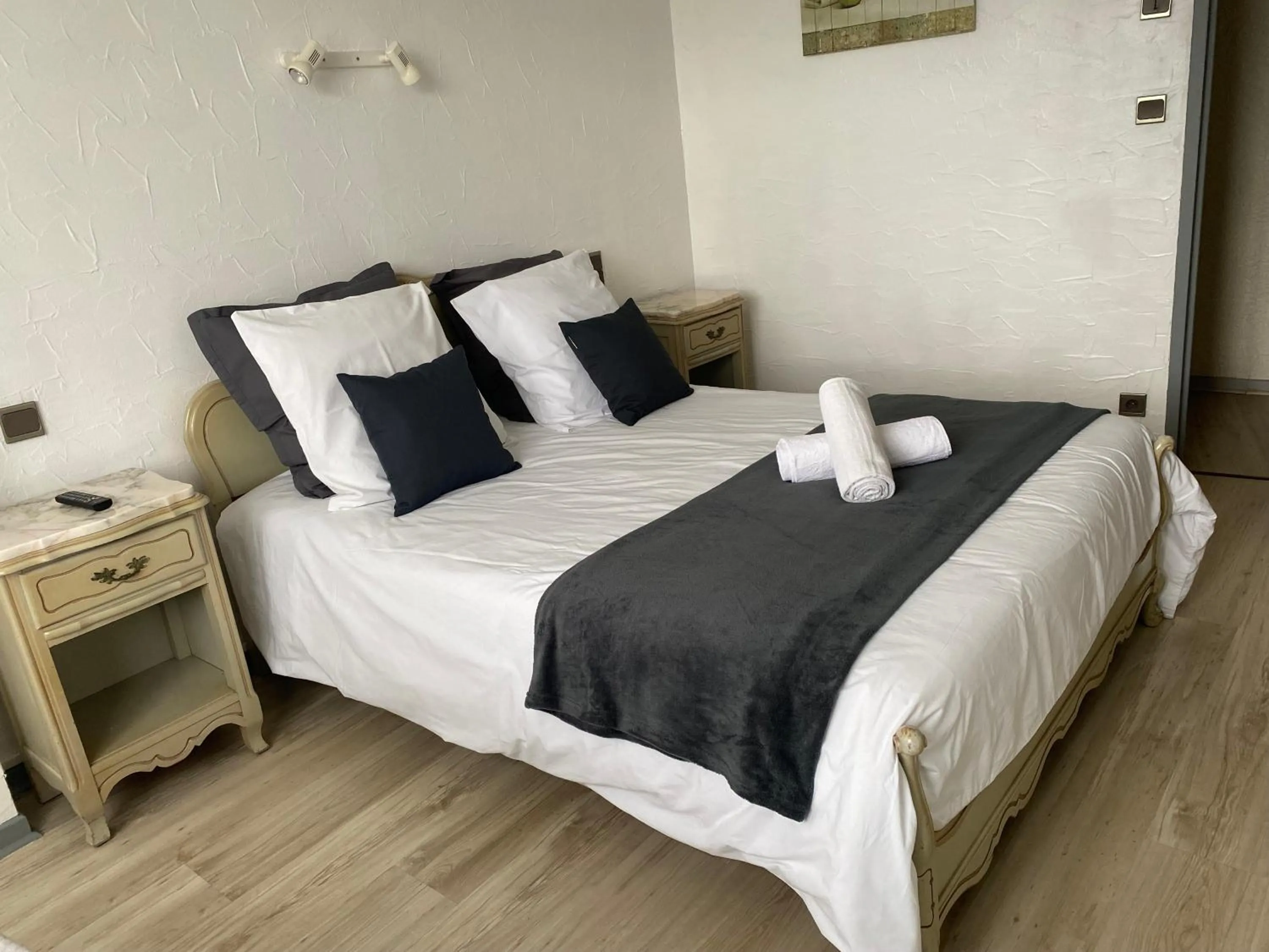 Bed in L' Auberge Campagnarde, Lourdes