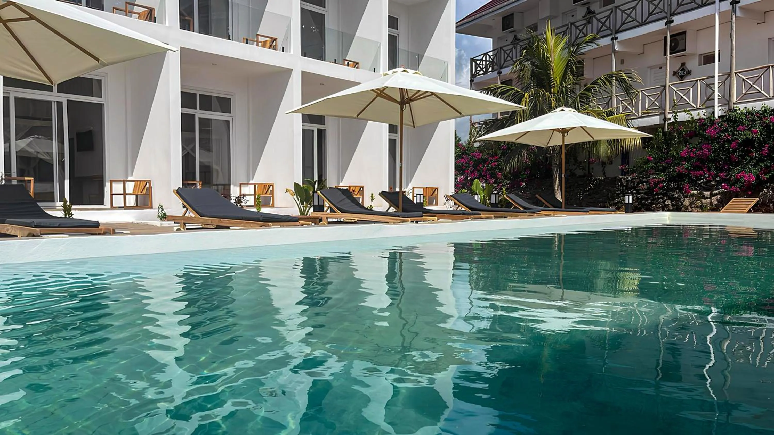 Patio in AHG Sun Bay Mlilile Beach Hotel