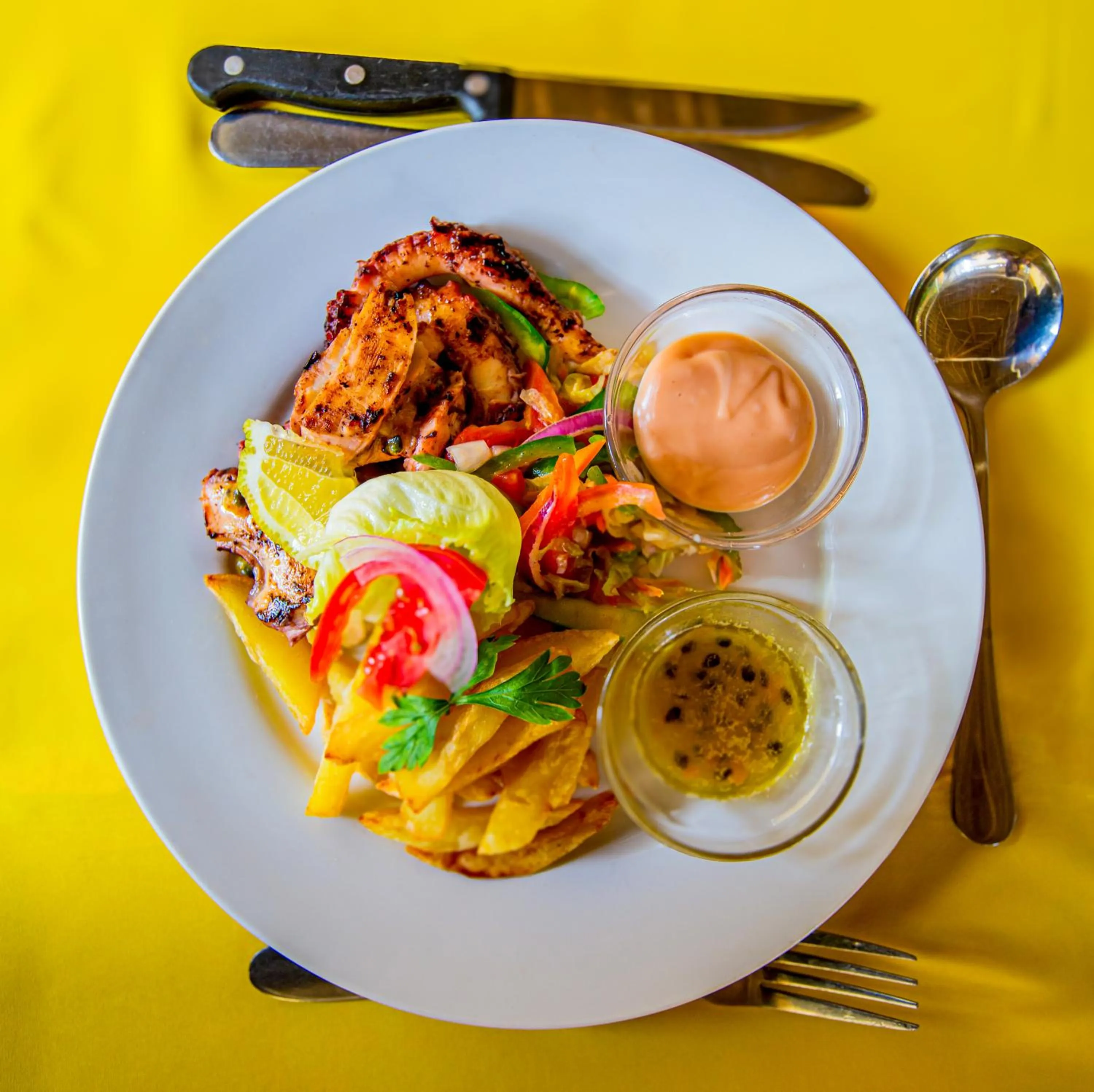 Restaurant/places to eat in AHG Sun Bay Mlilile Beach Hotel