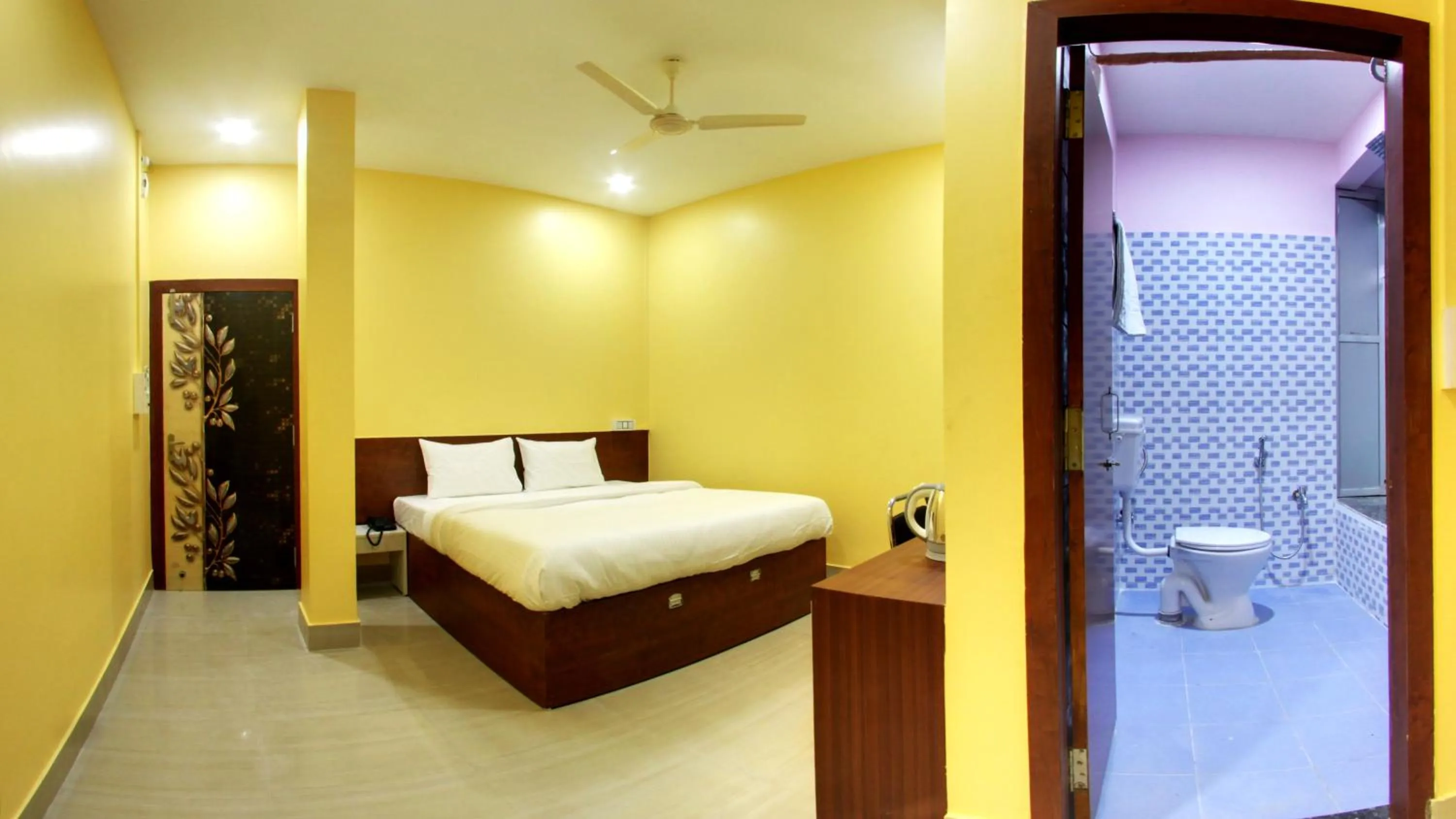 Bed in wings THE PRIDE