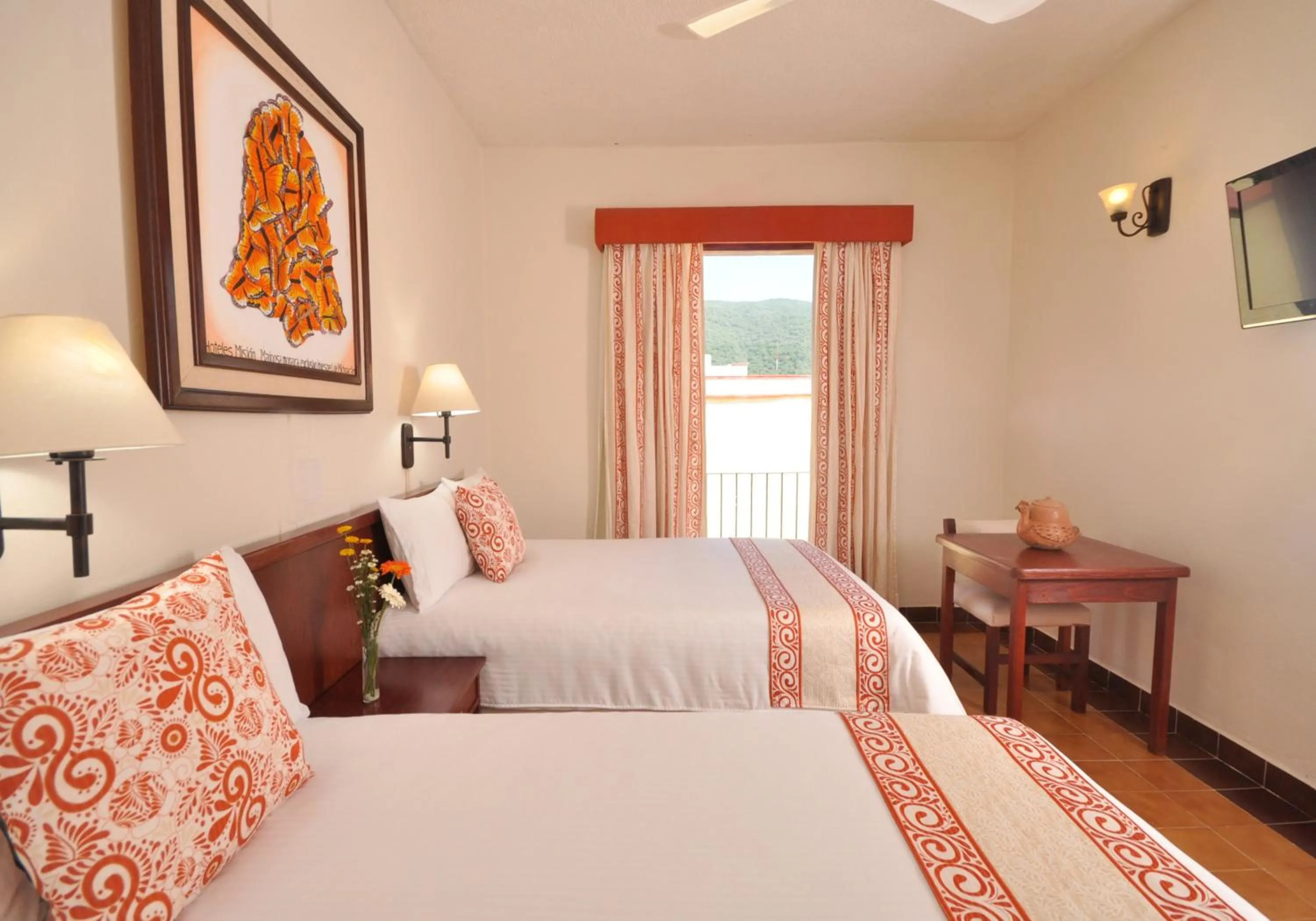 Photo of the whole room in Mision Jalpan