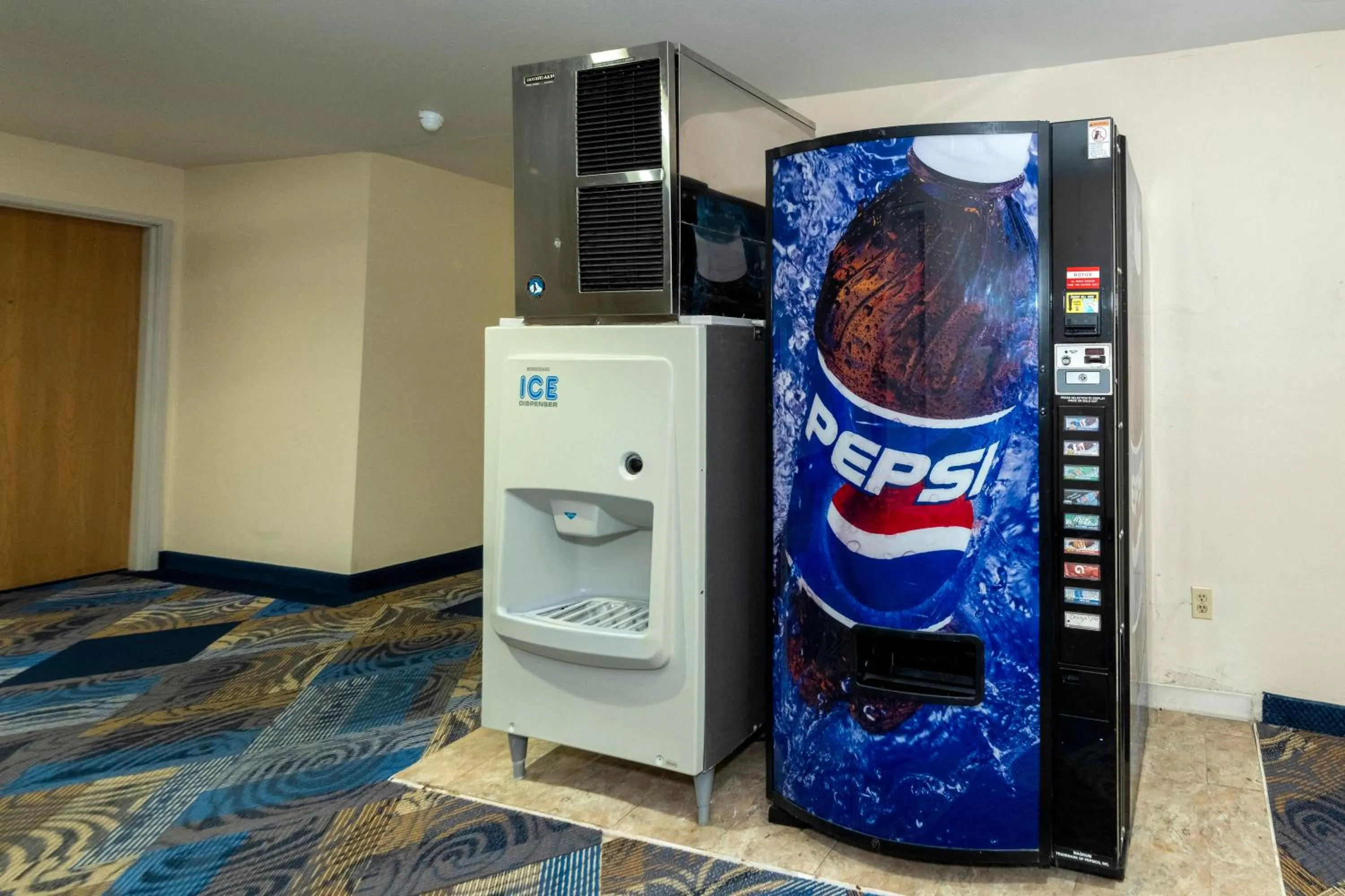 Other in Red Roof Inn St Robert Ft Leonard Wood