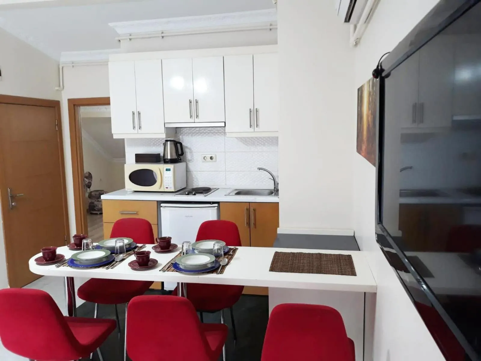 Kitchen or kitchenette in Asteria House
