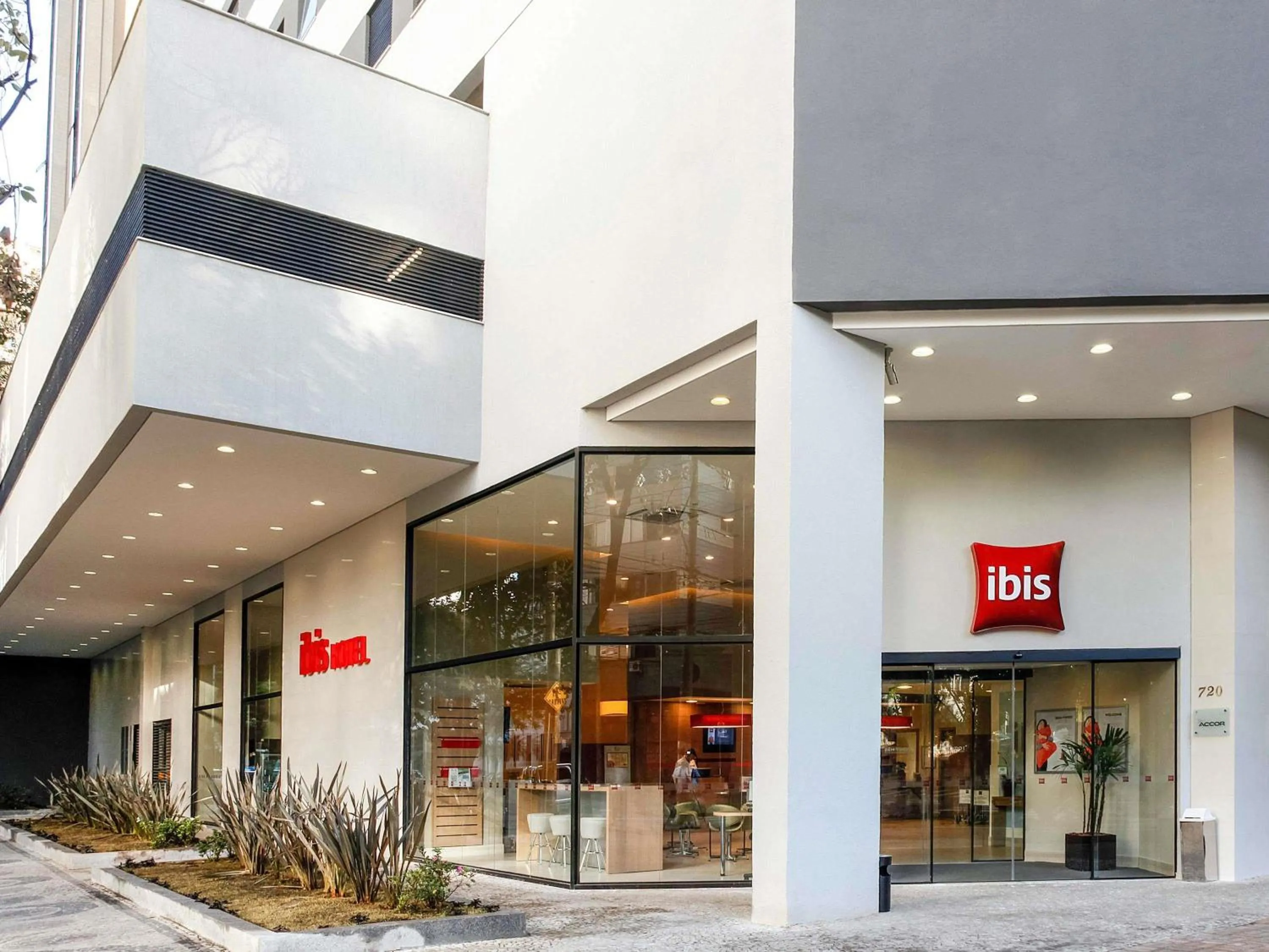 Property building in ibis BH Afonso Pena Savassi