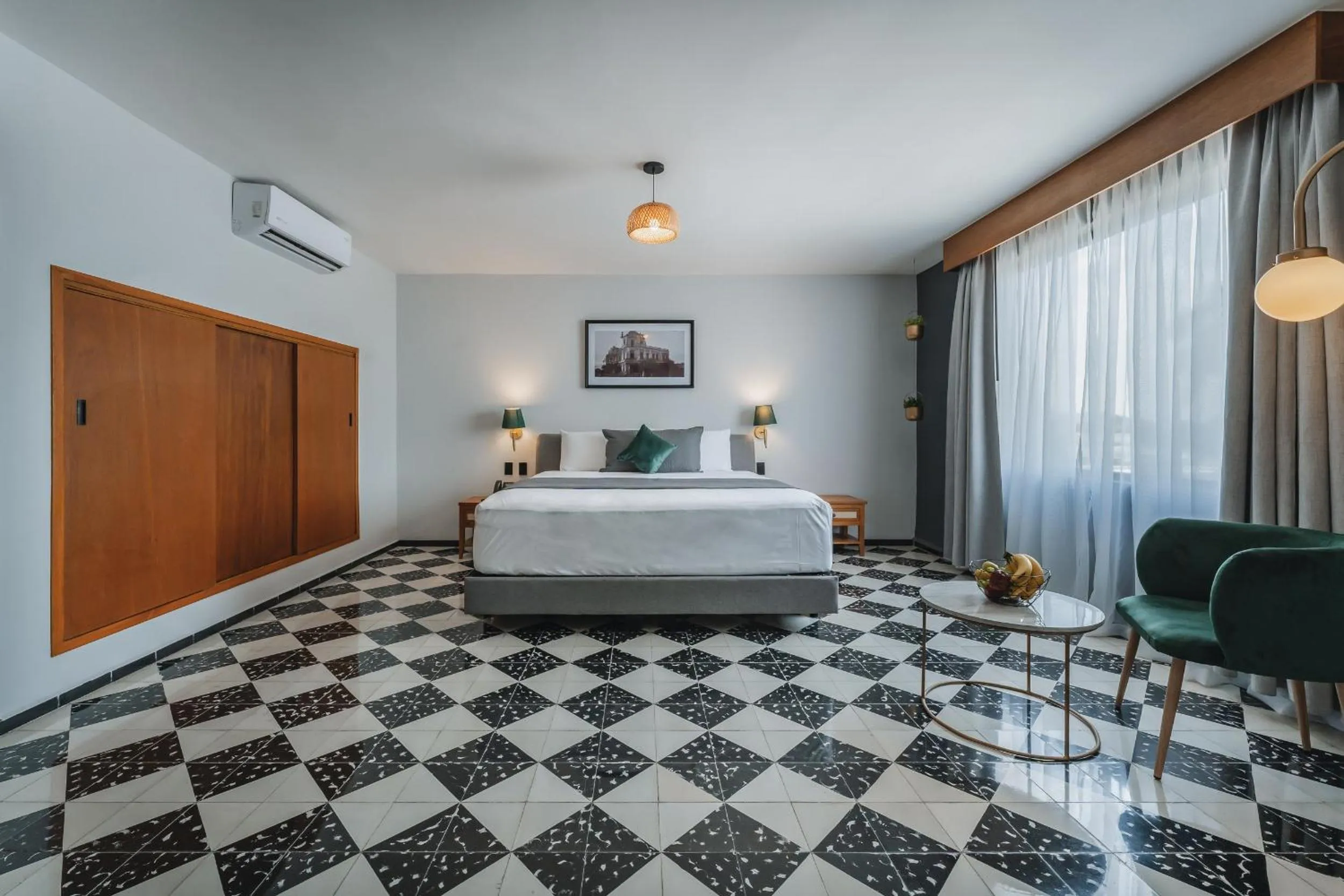 Bed in Gran Hotel Panamericana, Mérida