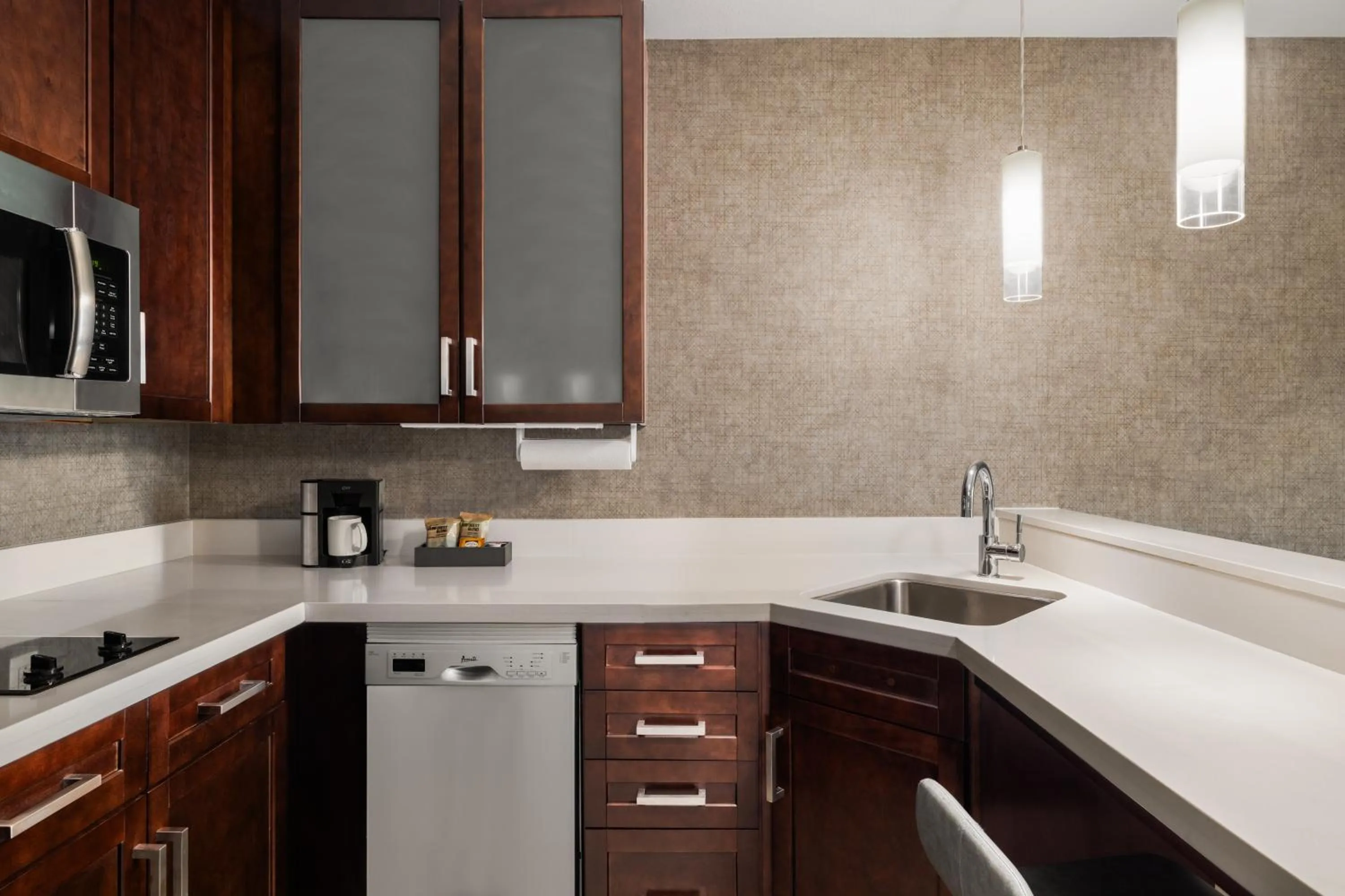 Kitchen or kitchenette in Residence Inn by Marriott Des Moines Downtown