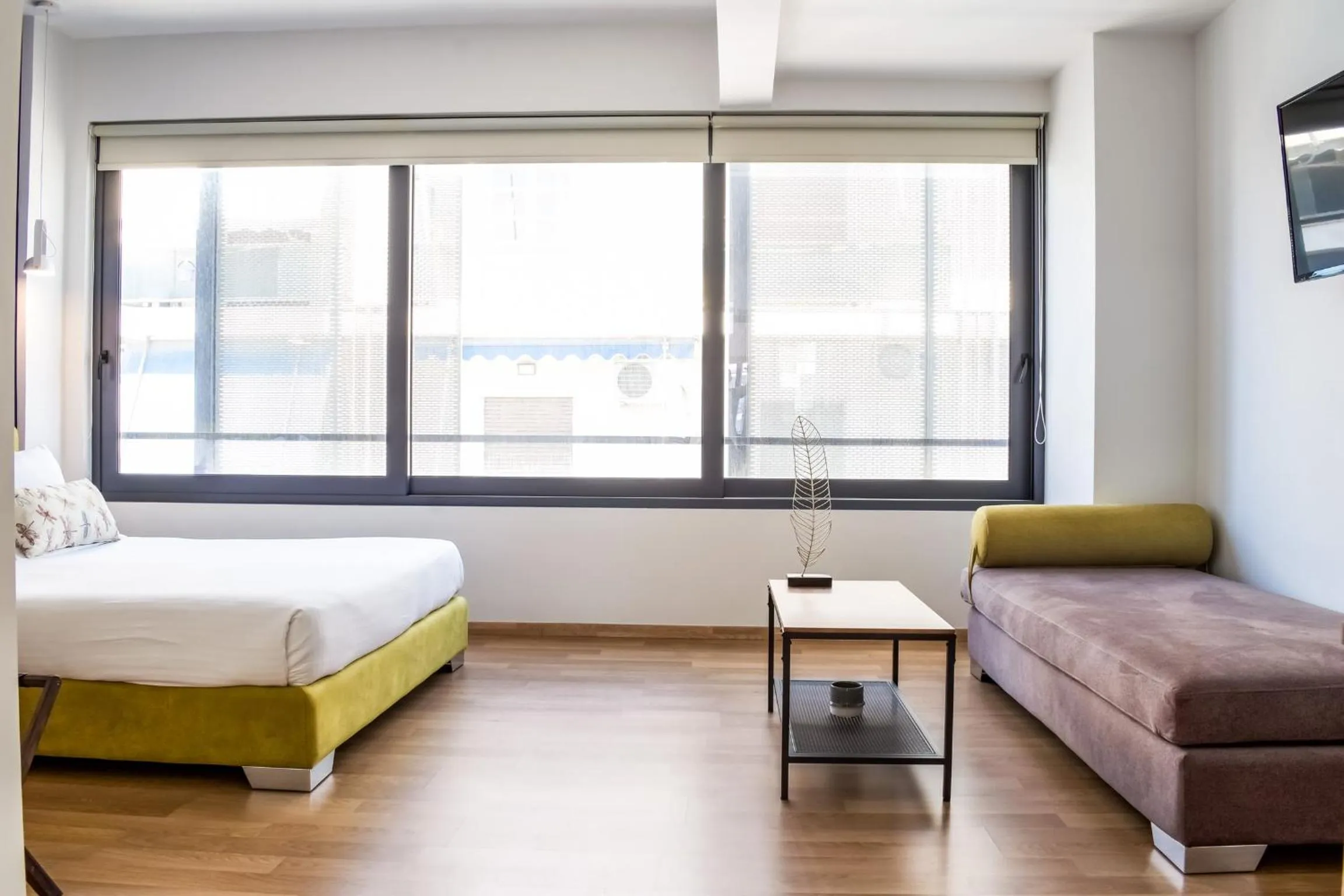 TV and multimedia, Bed in Iasonos Suites Athens