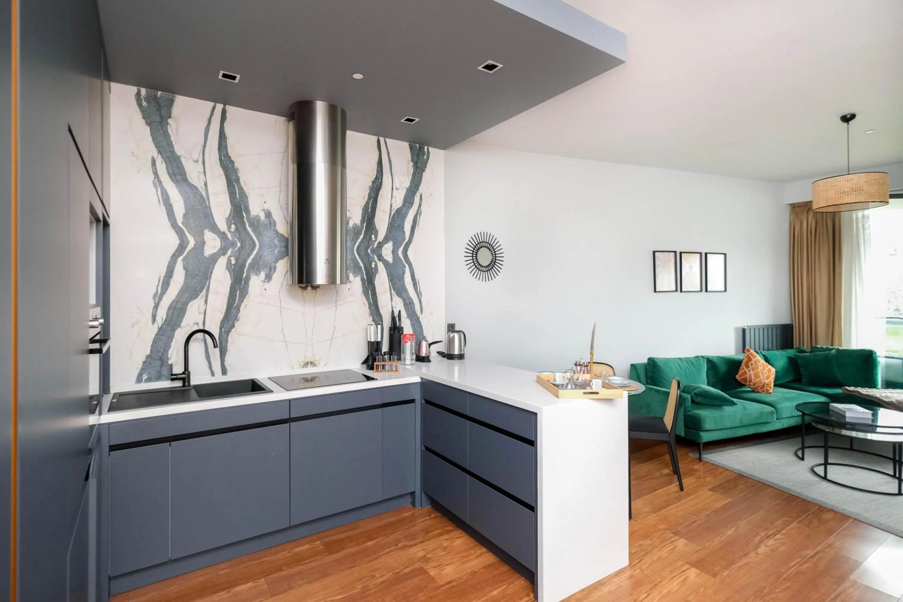 Kitchen or kitchenette in Benesta Residence by NewInn