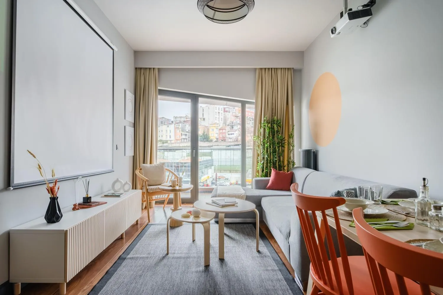 Living room in Benesta Residence by NewInn