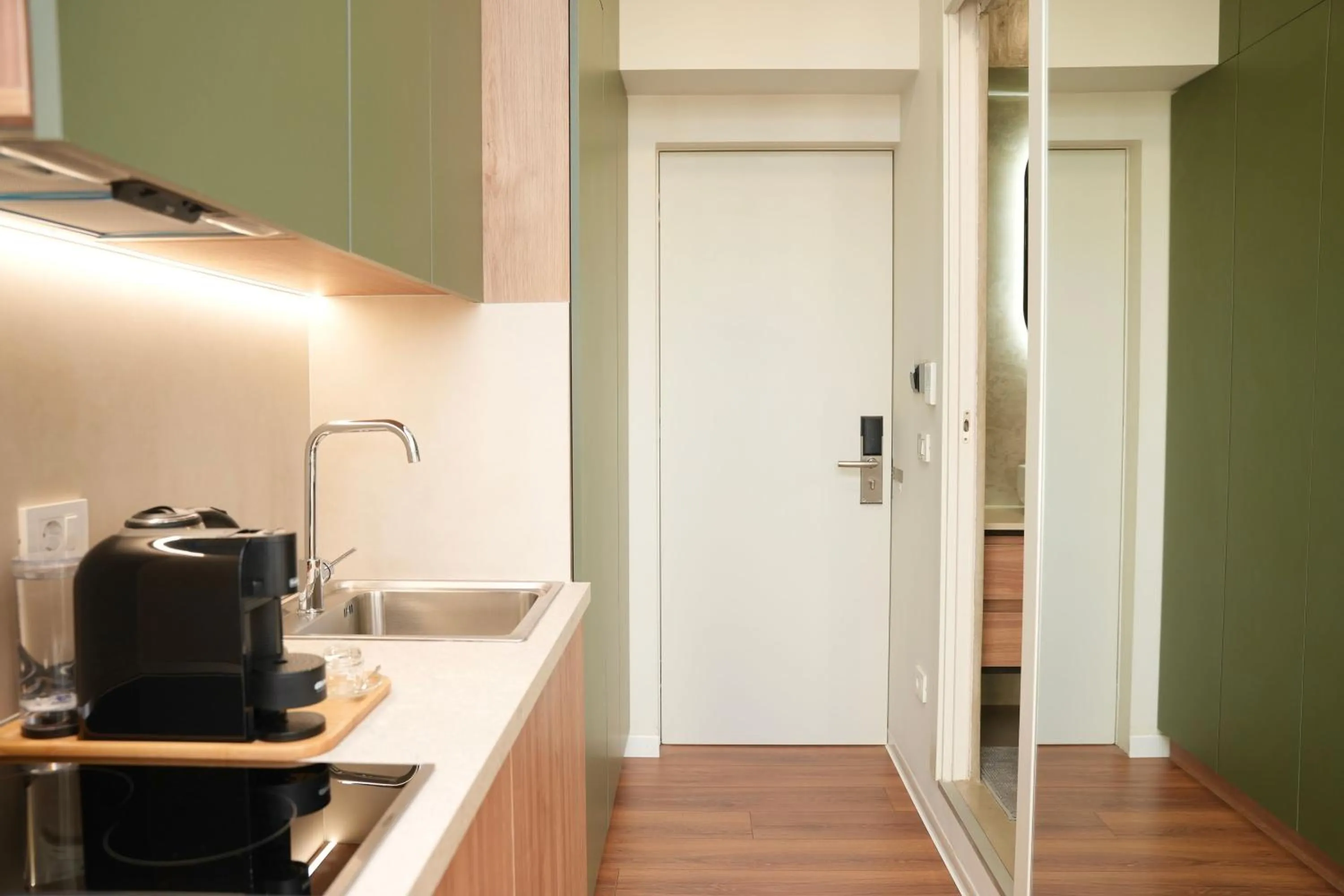 Kitchen or kitchenette in Retreat Apartments