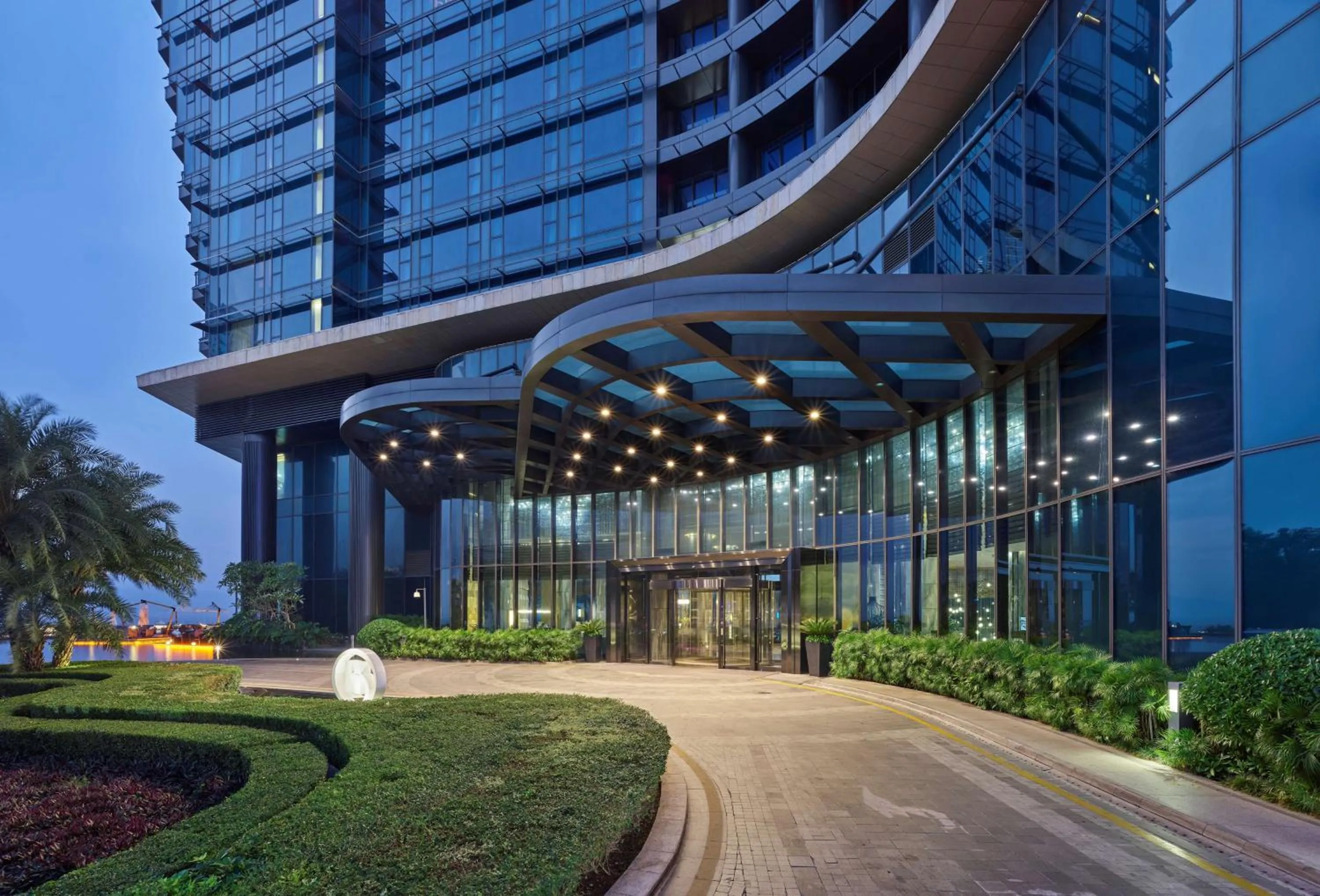 Property building in Hilton Shenzhen Shekou Nanhai