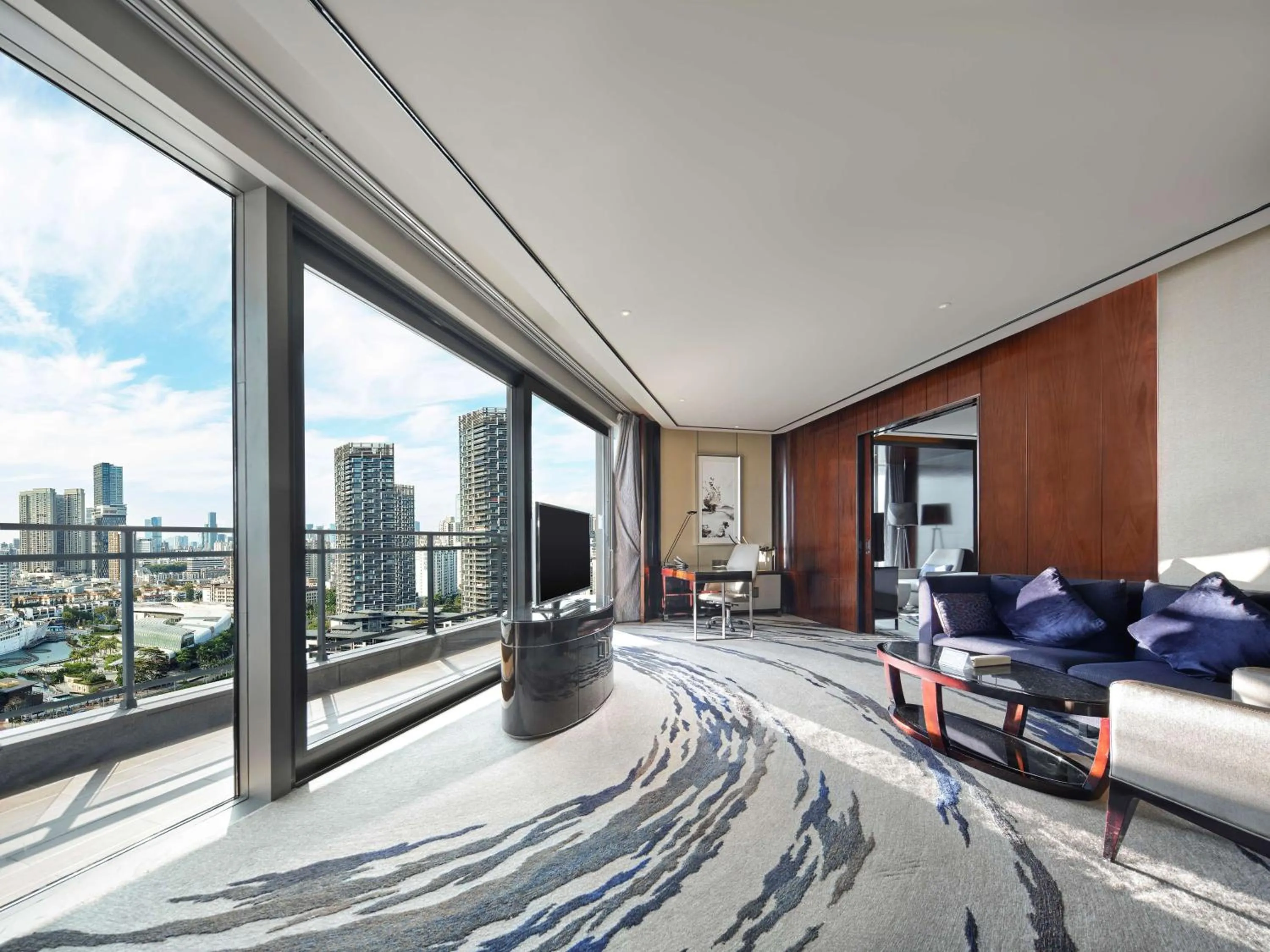 Living room in Hilton Shenzhen Shekou Nanhai