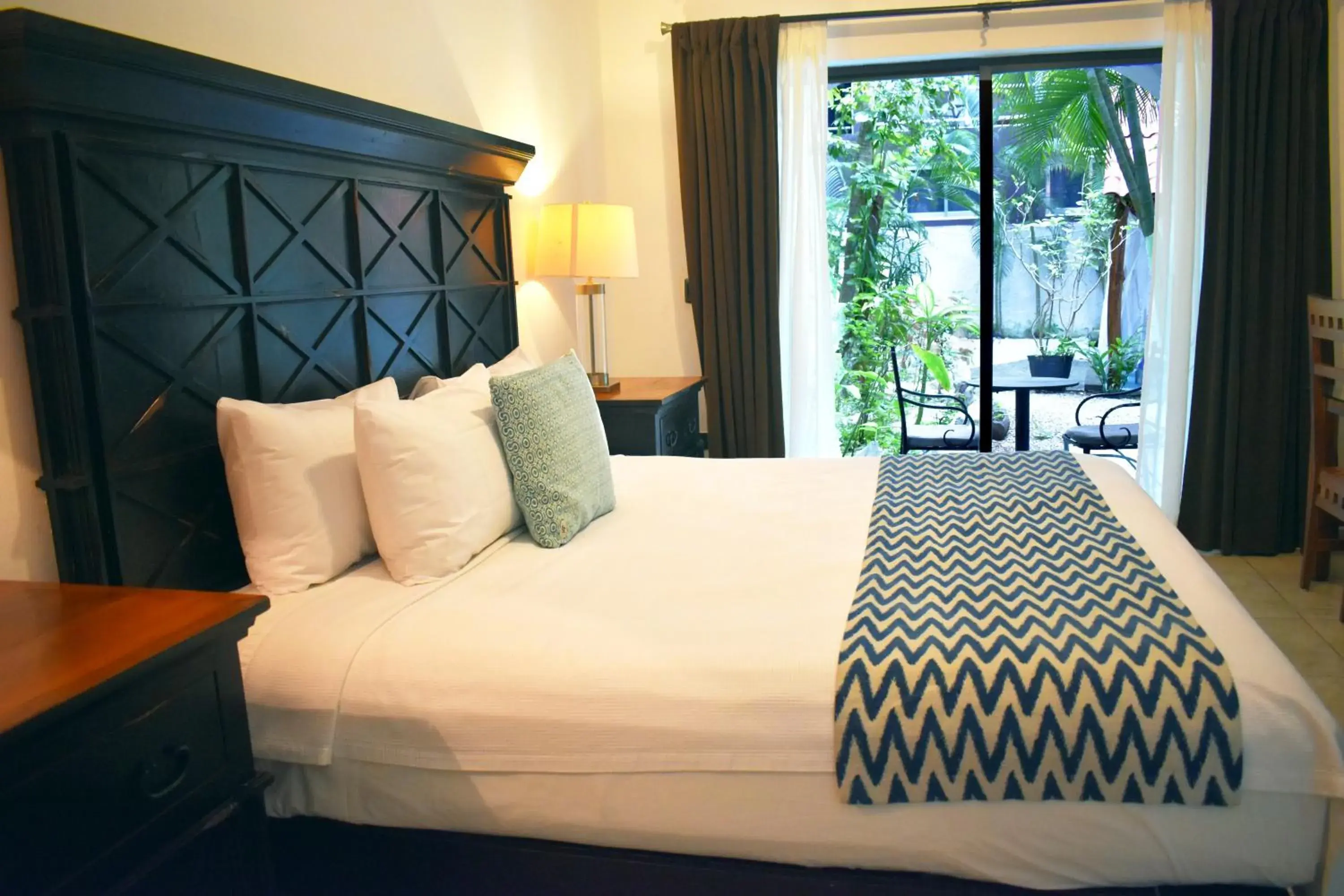 King Room with Pool View in Hacienda Paradise Hotel King Room with Pool View in Hacienda Paradise Hotel