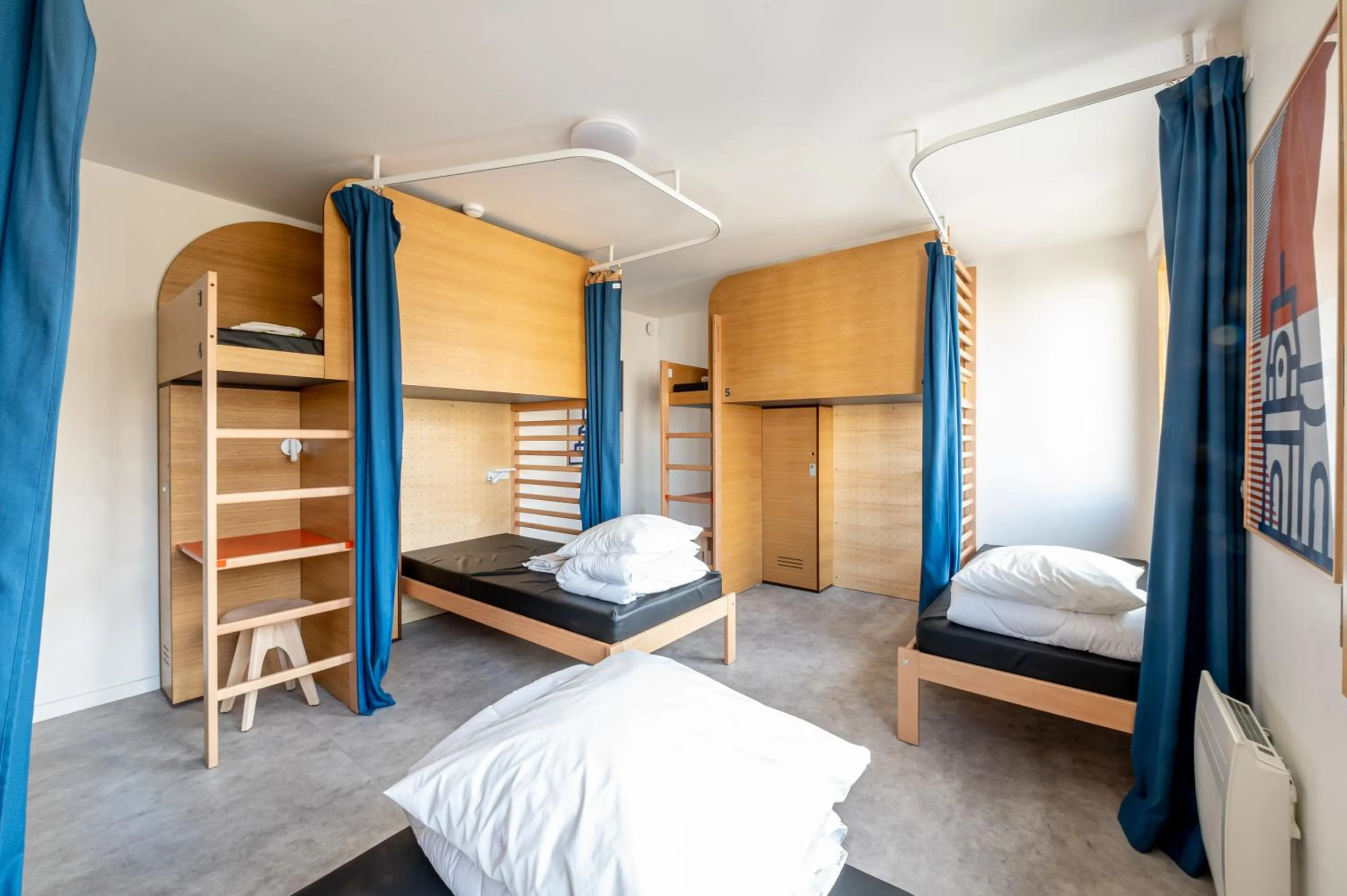 Photo of the whole room, Bed in UCPA SPORT STATION HOSTEL PARIS