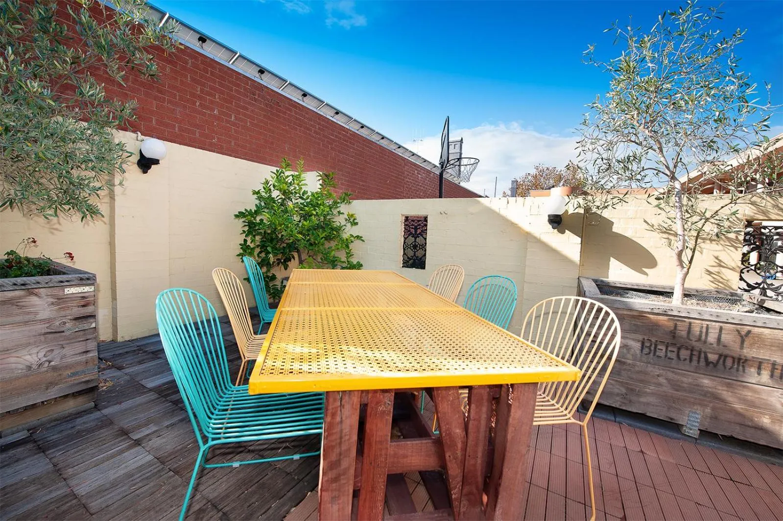 Garden in Winsor Park Motor Inn