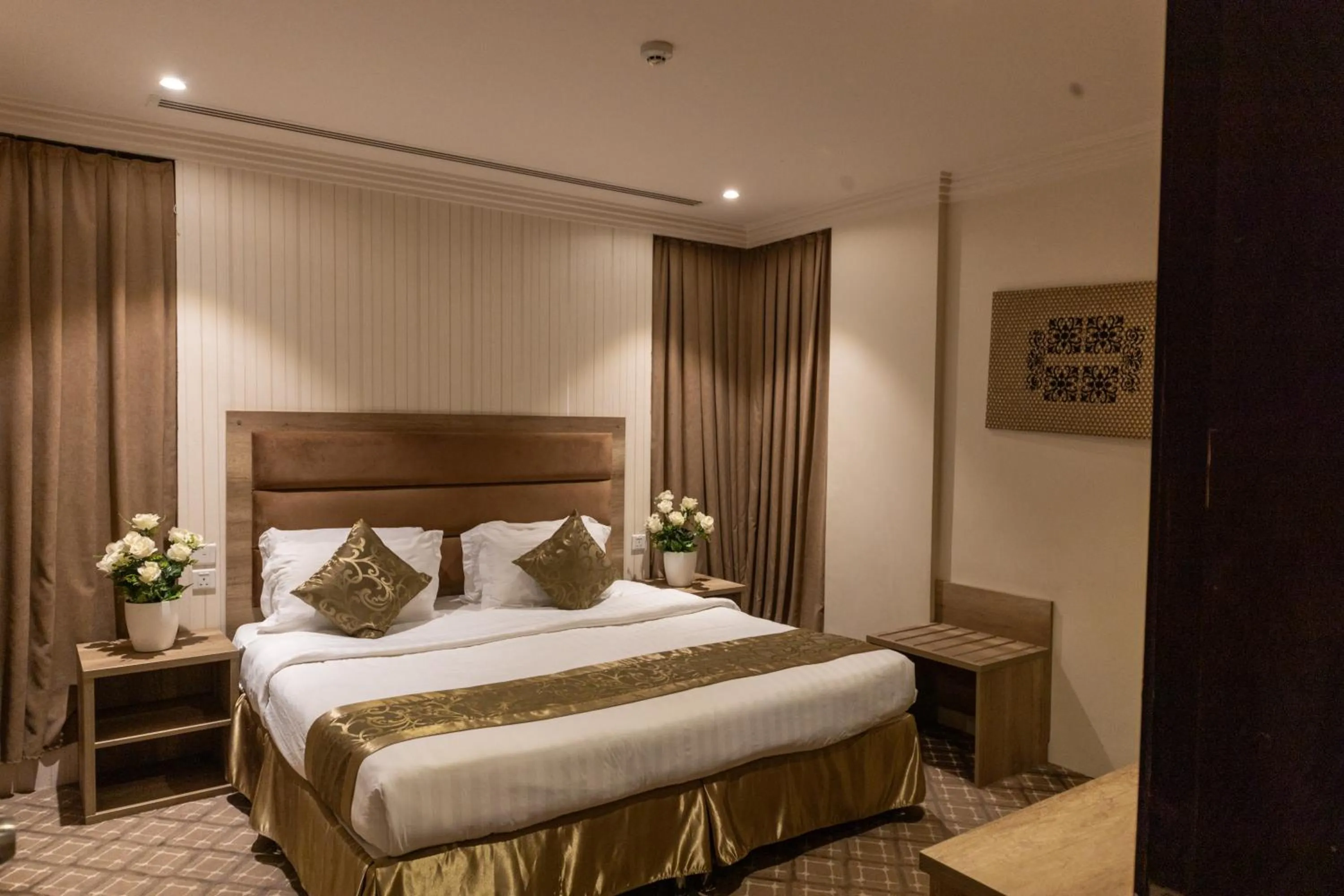 Bed in Burj Al Hayat Hotel Suites - Al Olaya