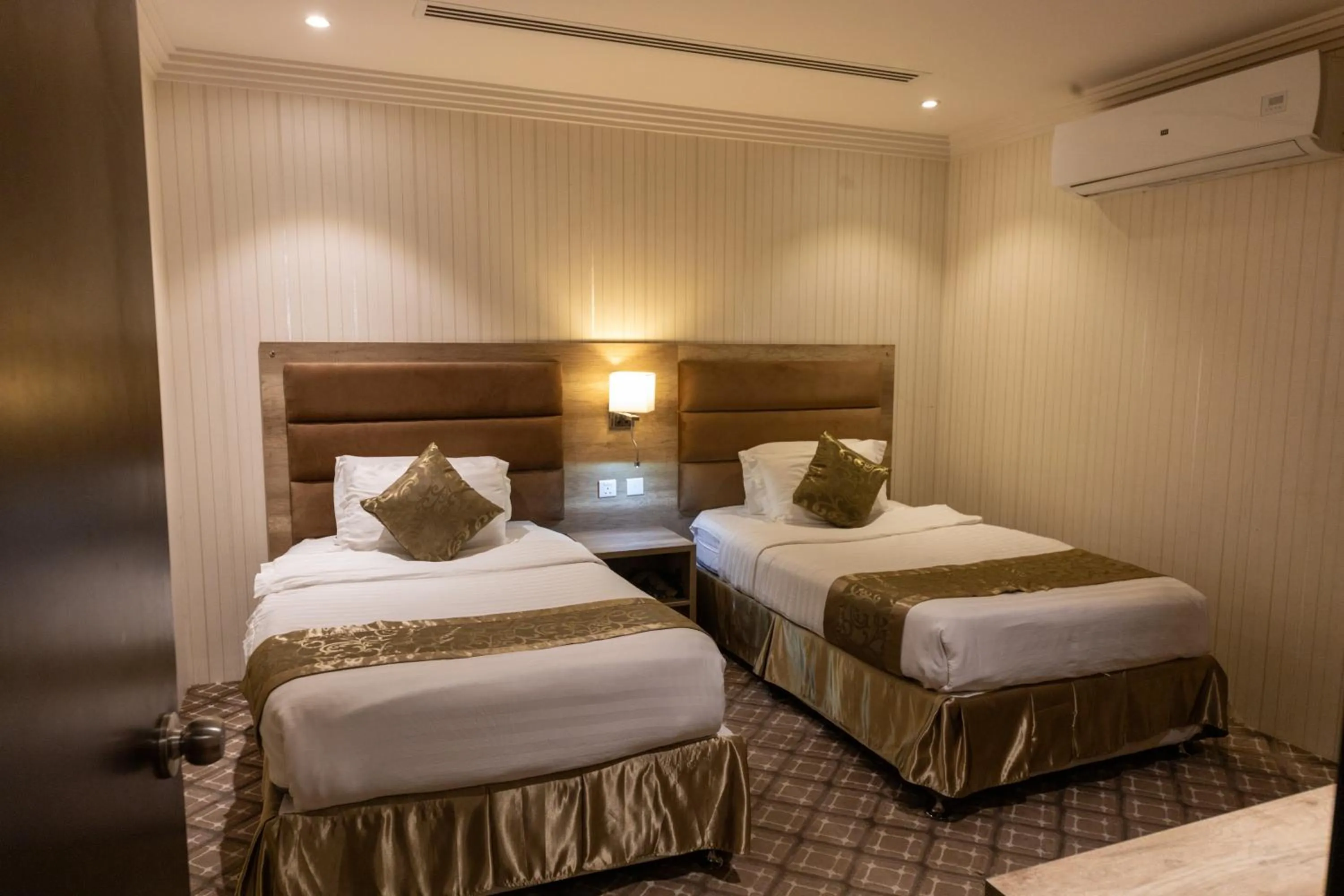 Bed in Burj Al Hayat Hotel Suites - Al Olaya