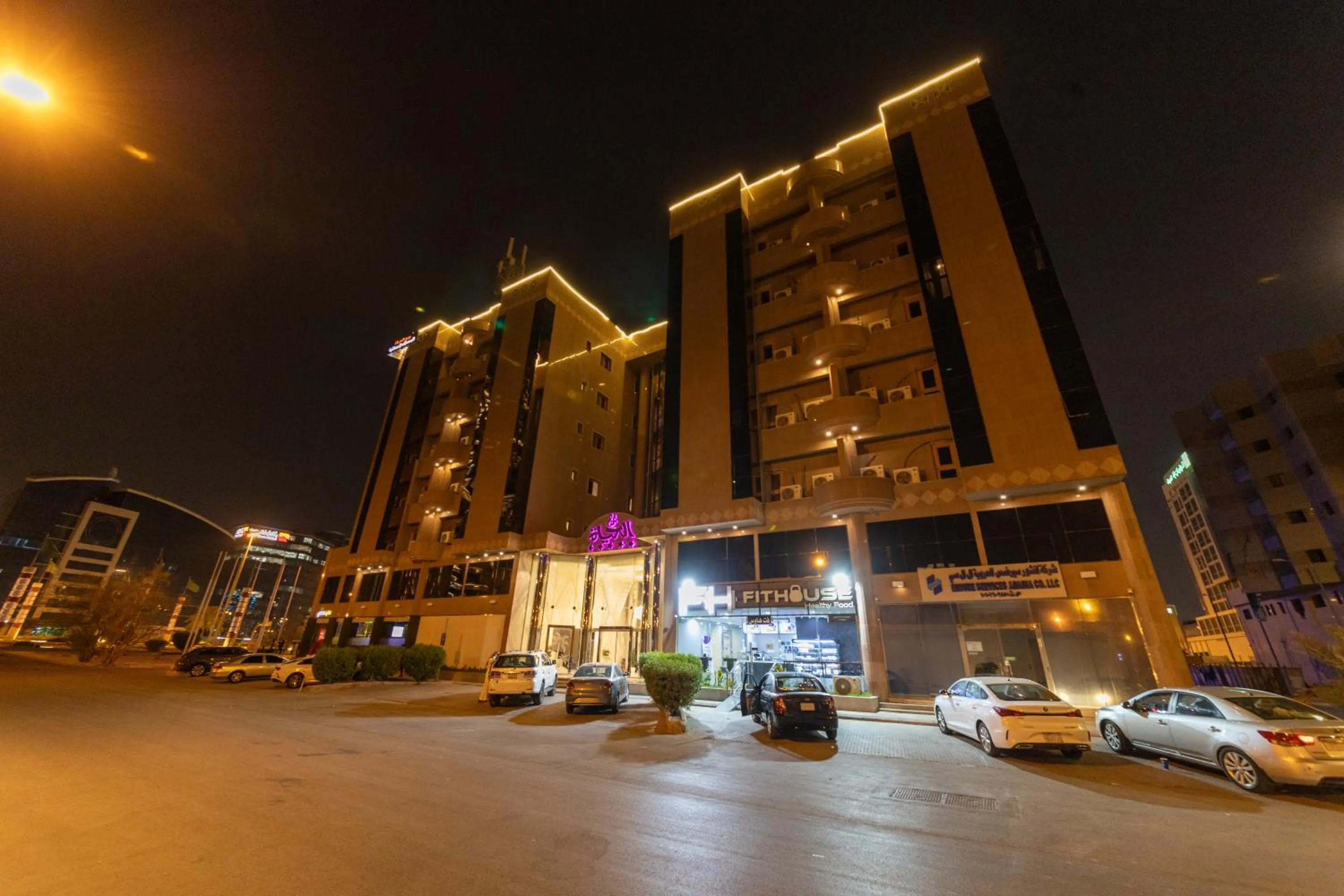 Property building in Burj Al Hayat Hotel Suites - Al Olaya