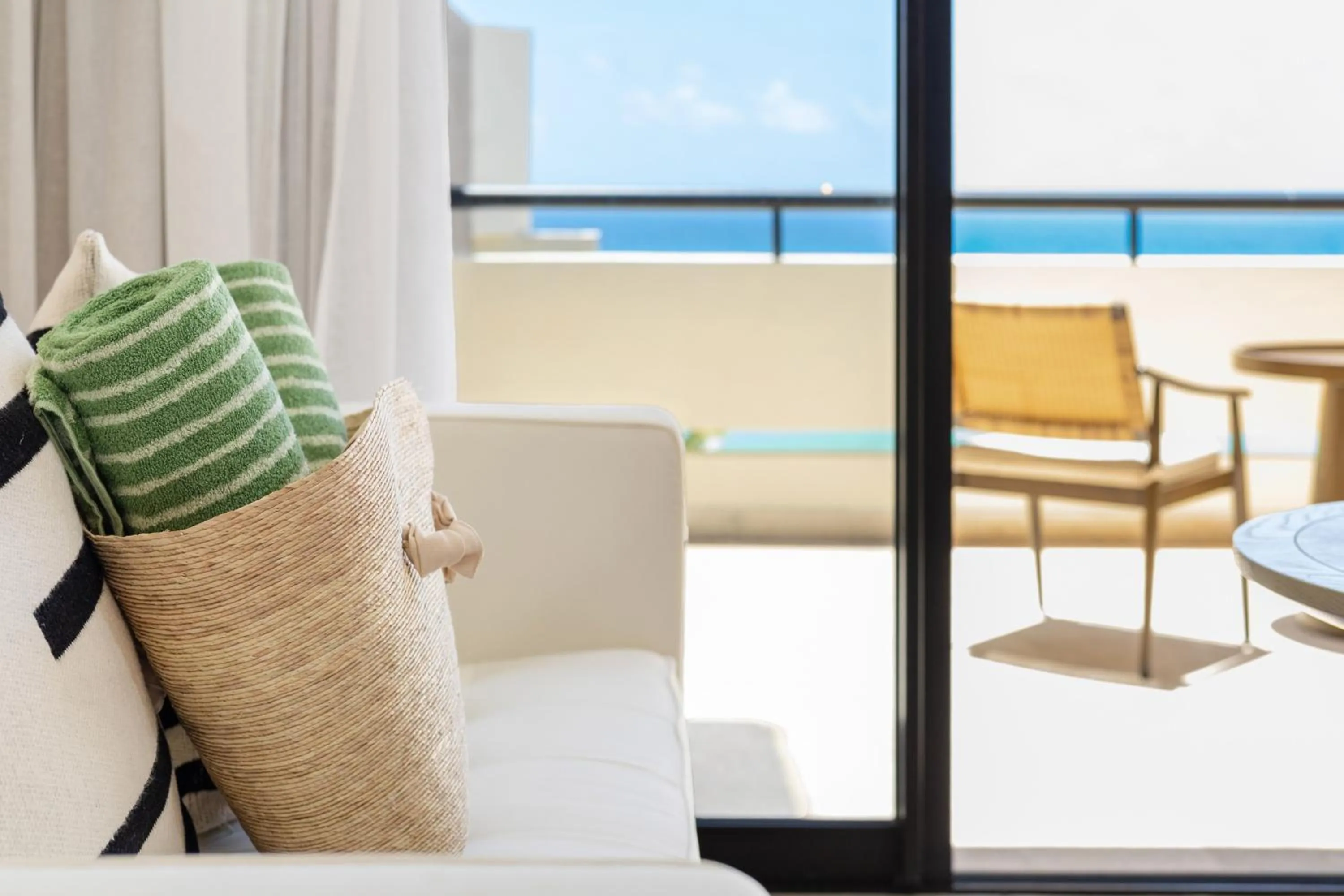 Living room in Paradisus Cancun All Inclusive - Grand Reopening coming soon