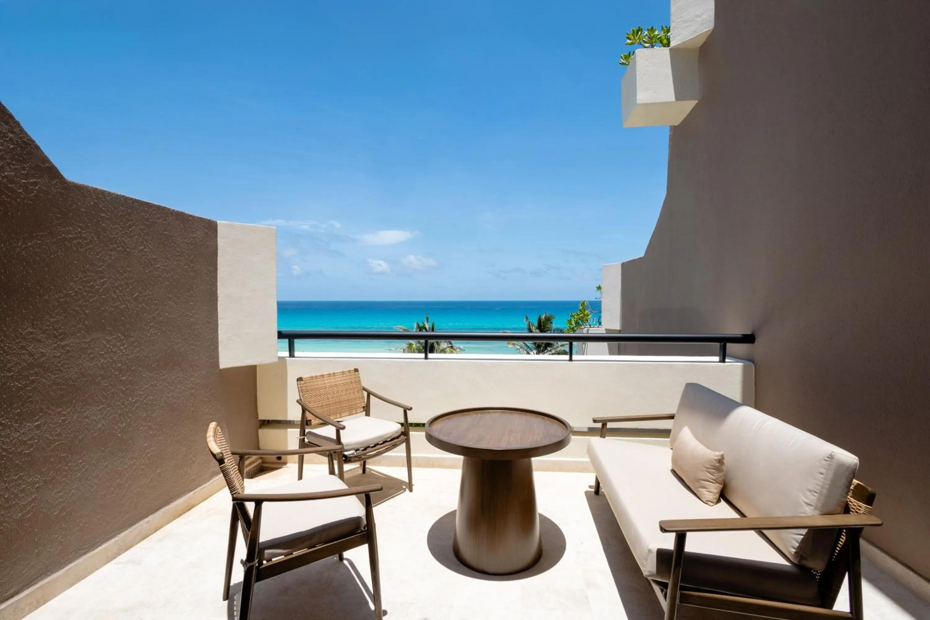 Property building in Paradisus Cancun All Inclusive - Grand Reopening coming soon