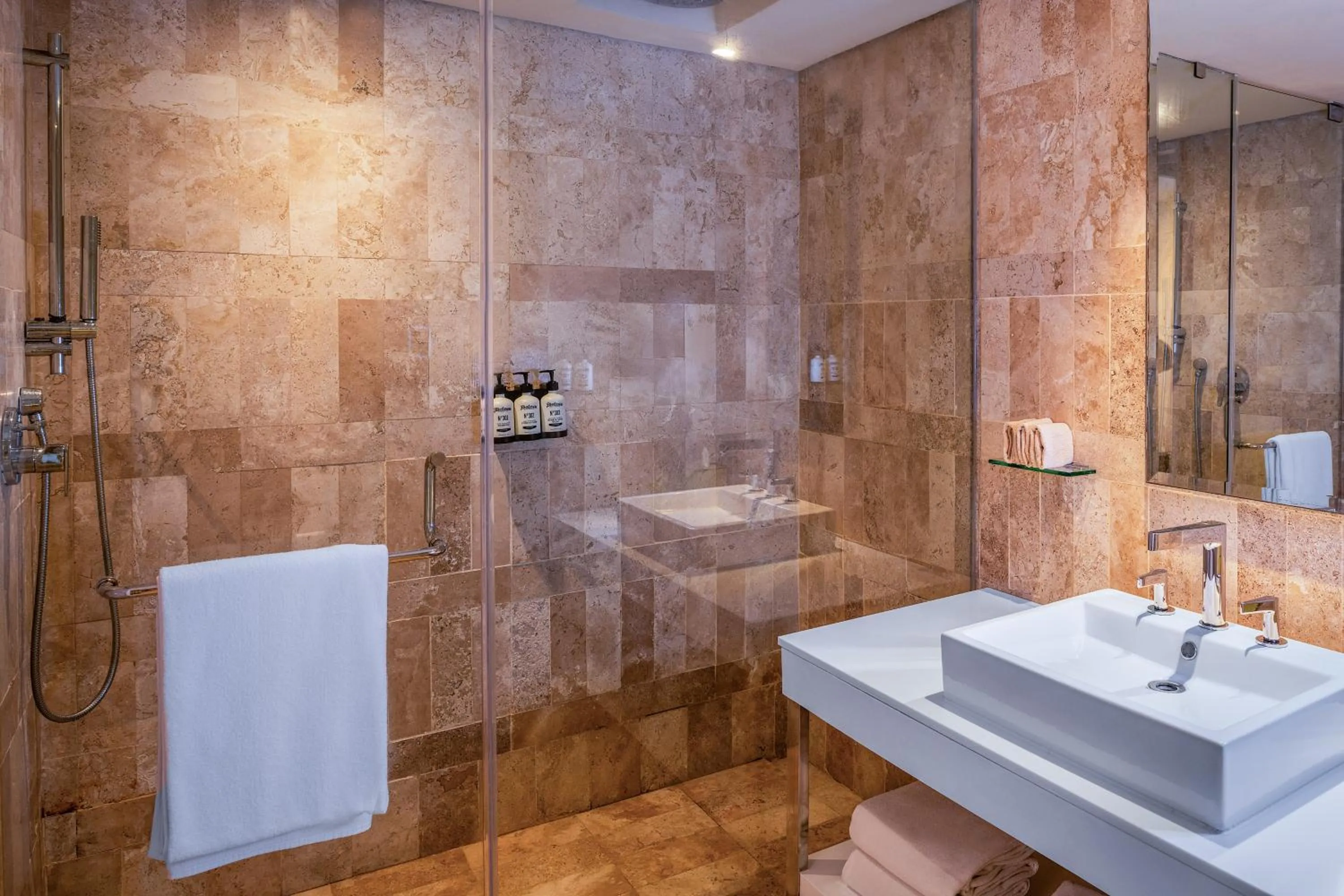 Bathroom in Paradisus Cancun All Inclusive - Grand Reopening coming soon