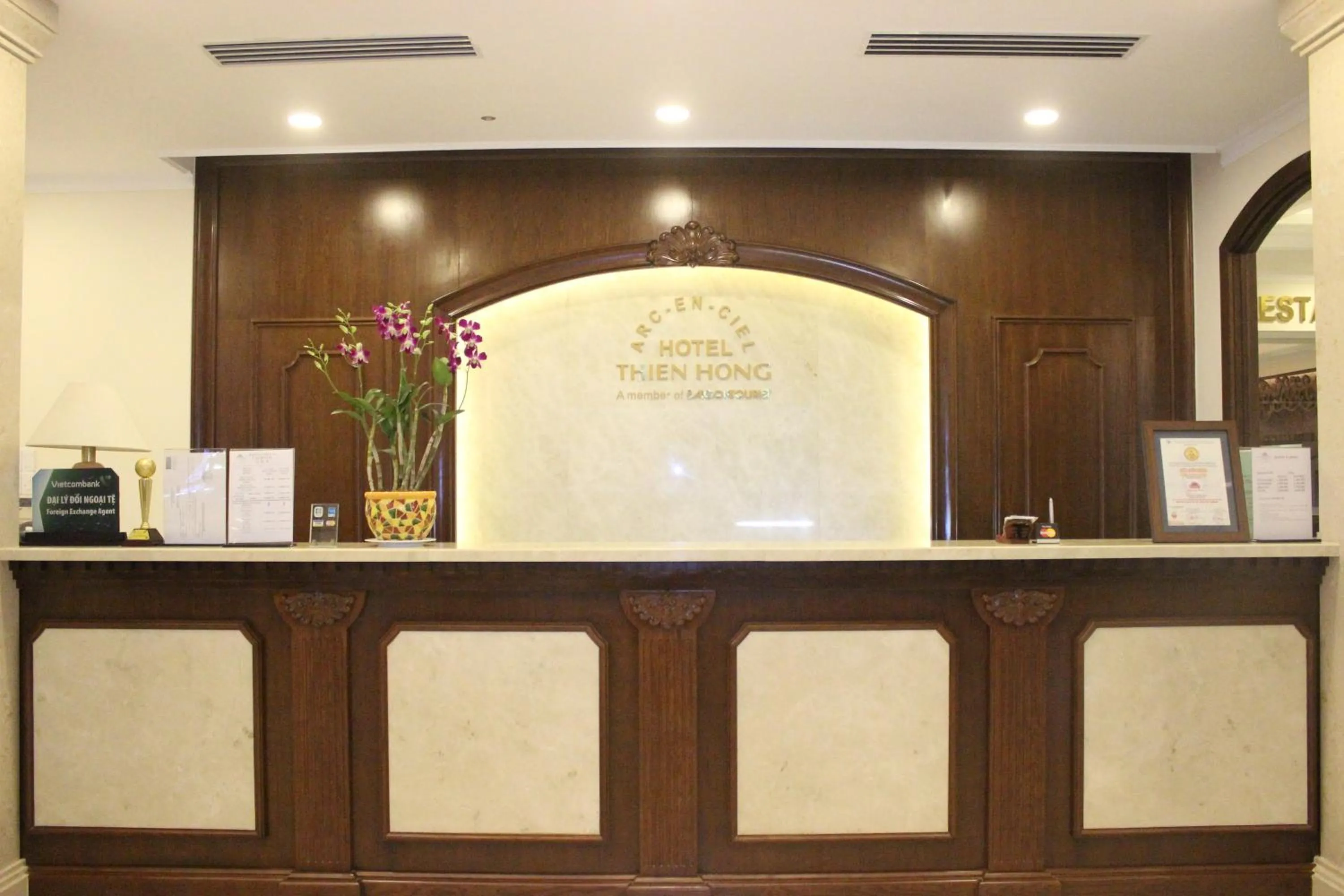 Lobby or reception in Thien Hong - Arc En Ciel Hotel