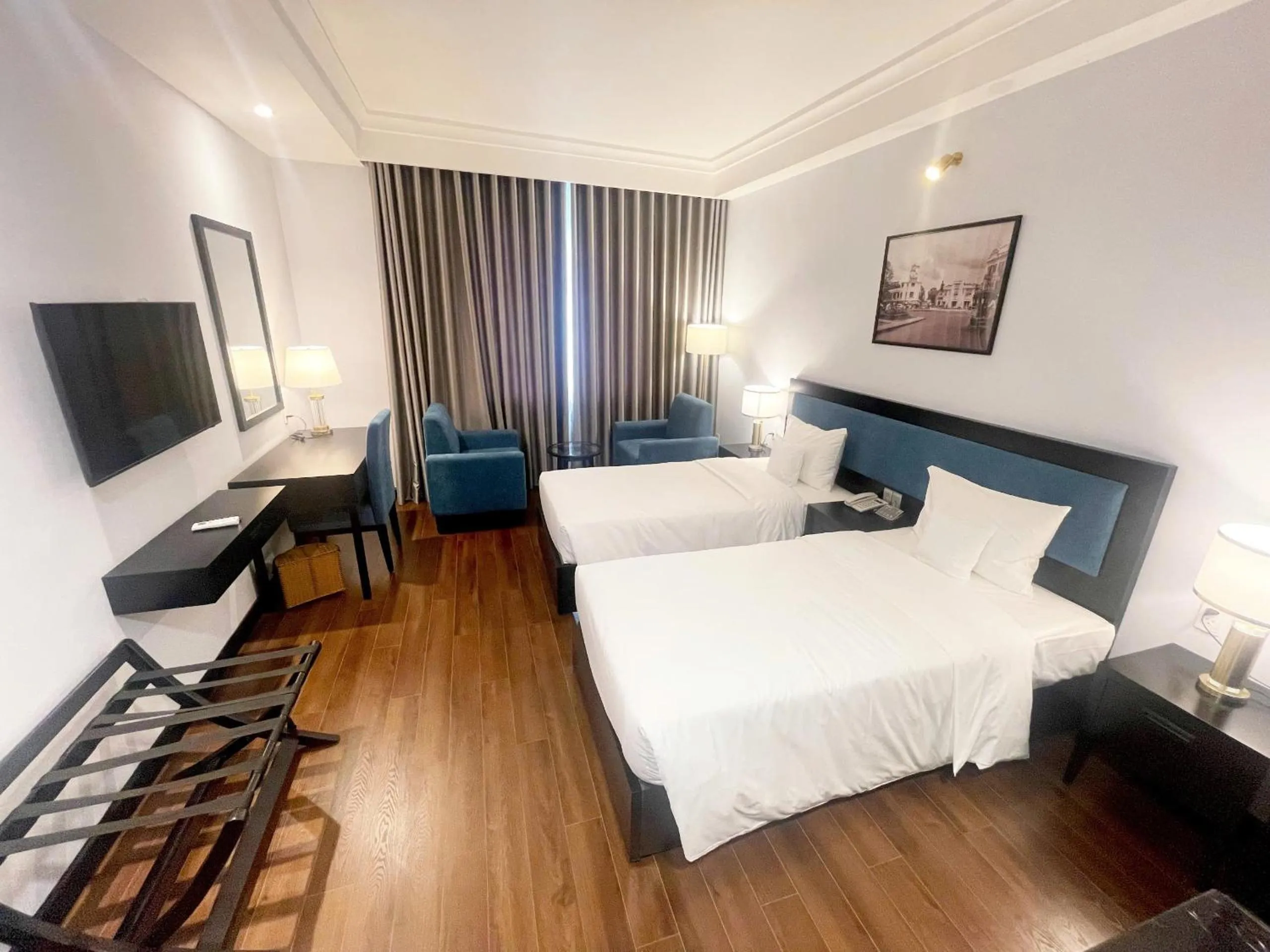 Bed in Thien Hong - Arc En Ciel Hotel