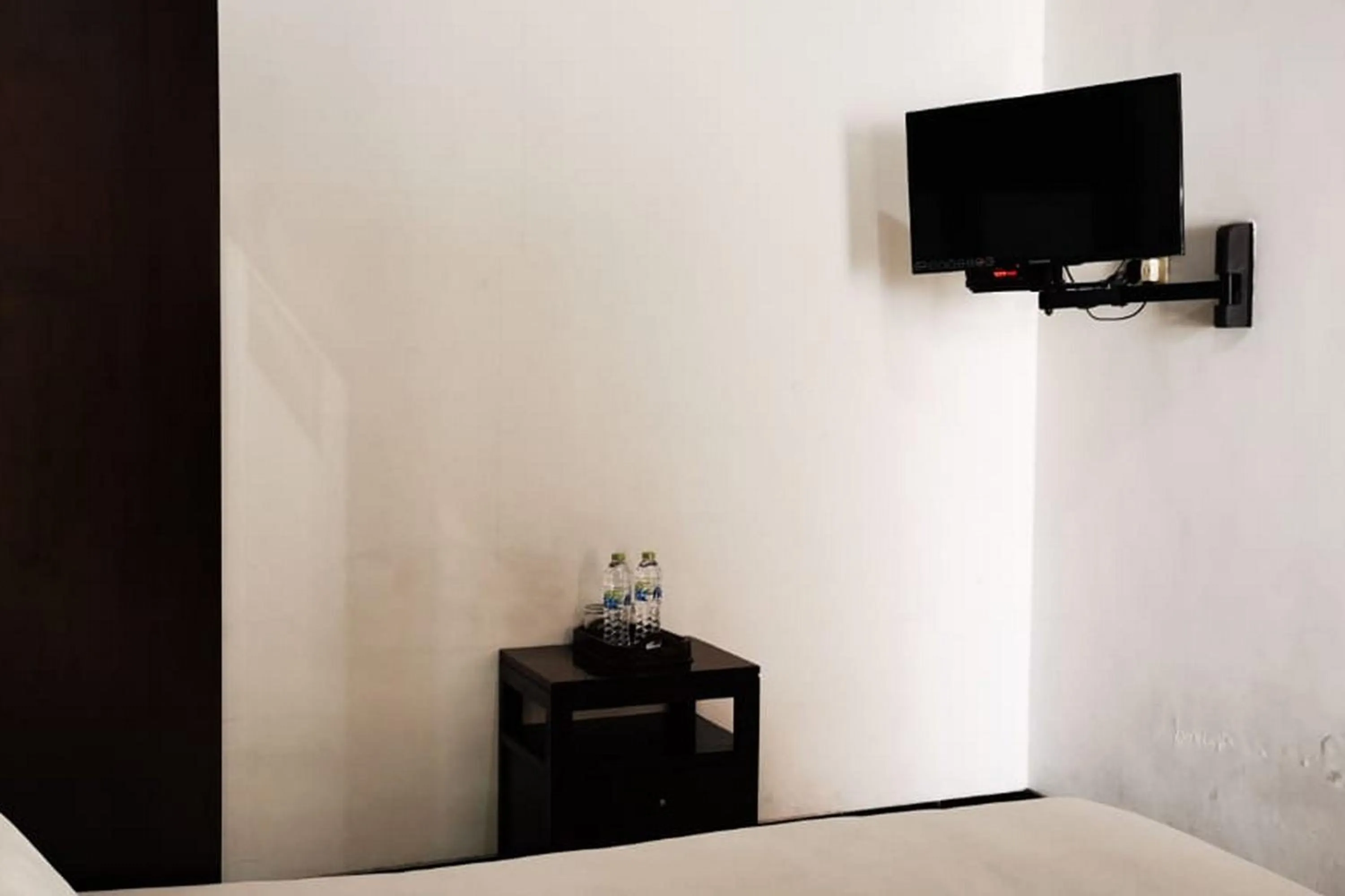 TV and multimedia in Dinnar Homestay Gayungan Syariah RedPartner