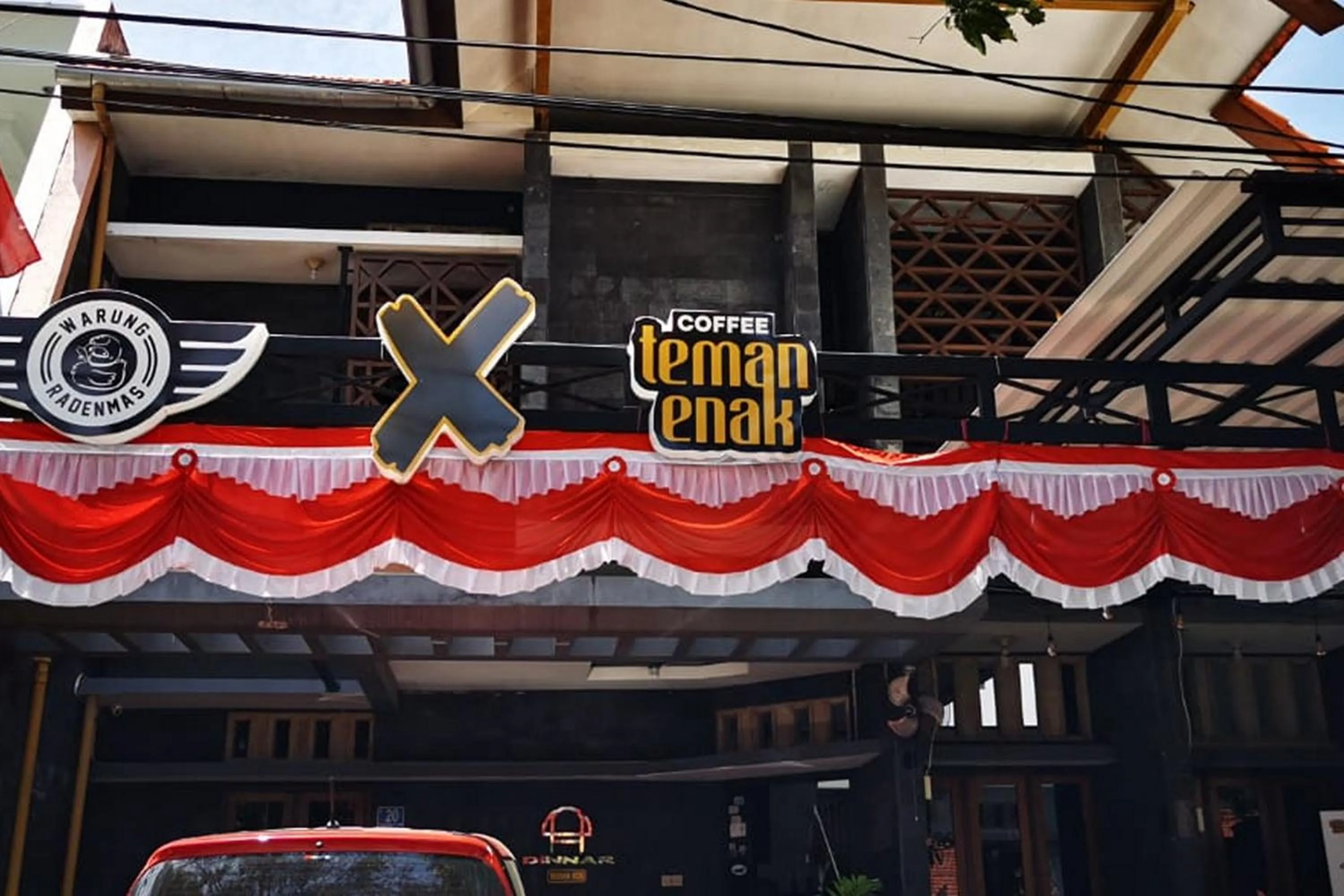 Facade/entrance in Dinnar Homestay Gayungan Syariah RedPartner