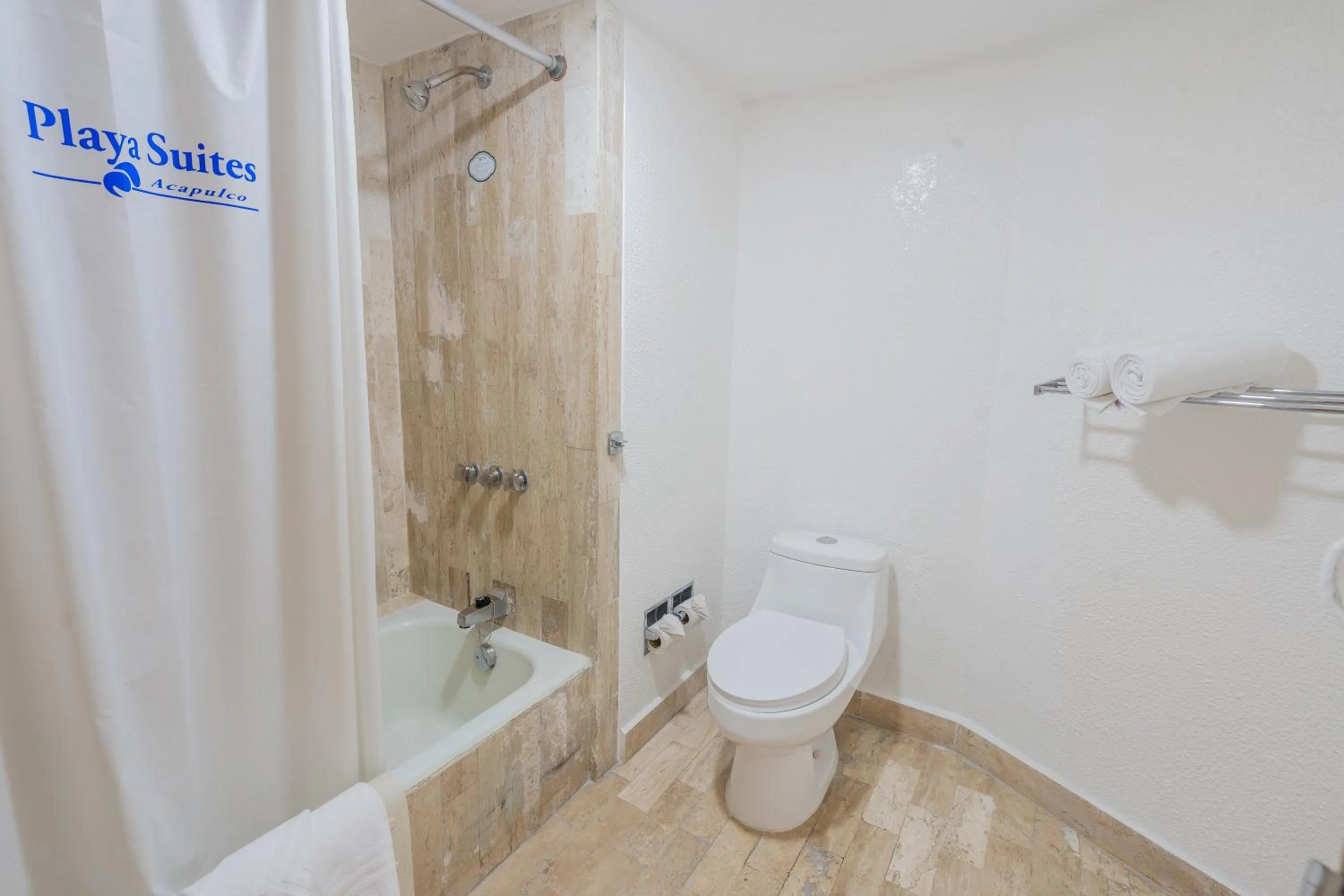 Bathroom in Playa Suites Acapulco