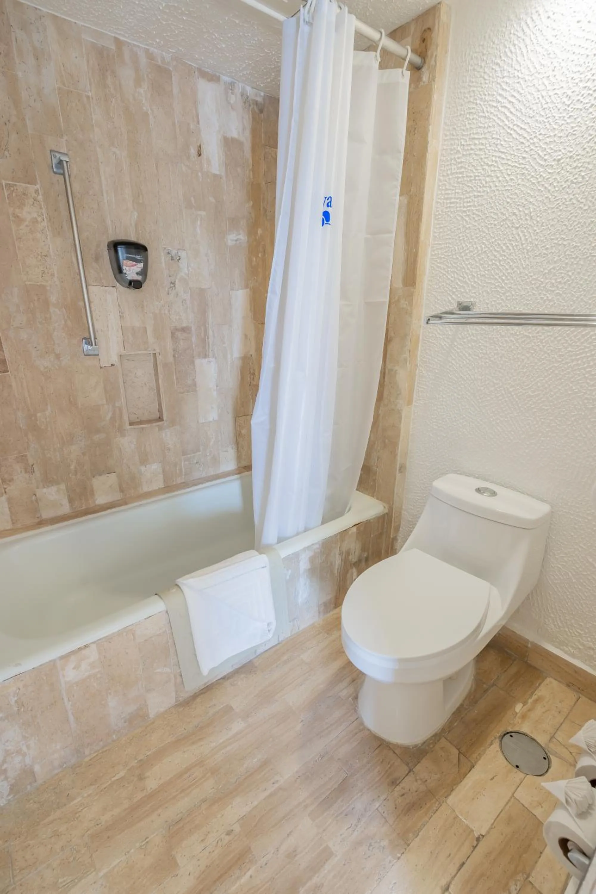 Bathroom in Playa Suites Acapulco