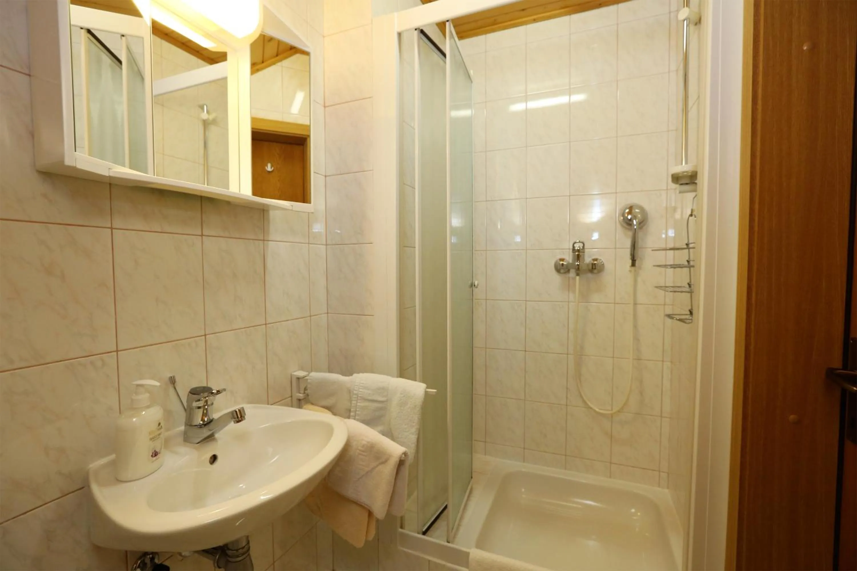 Bathroom in Accommodation Resman