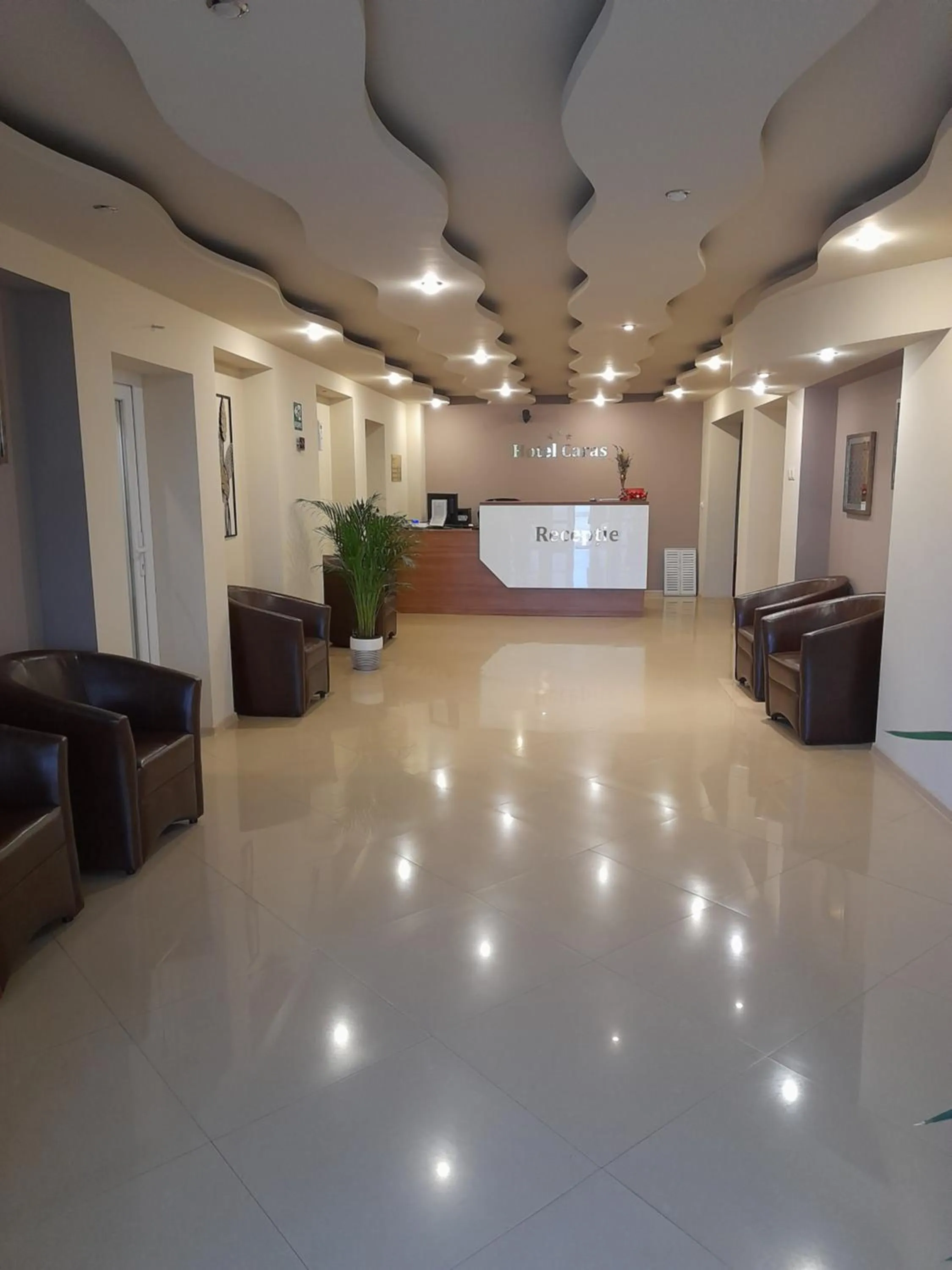 Property building in Hotel Caras