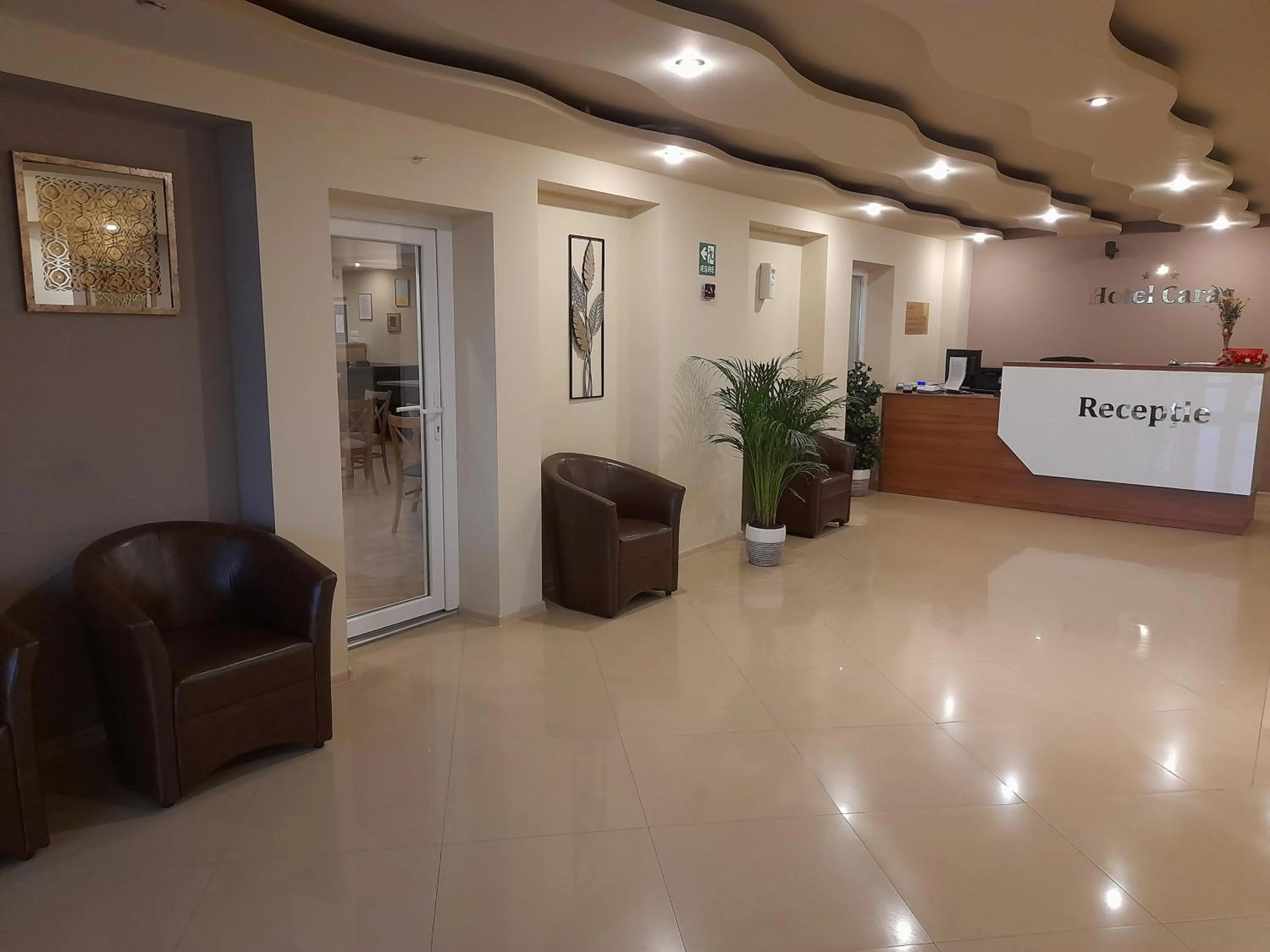 Property building in Hotel Caras