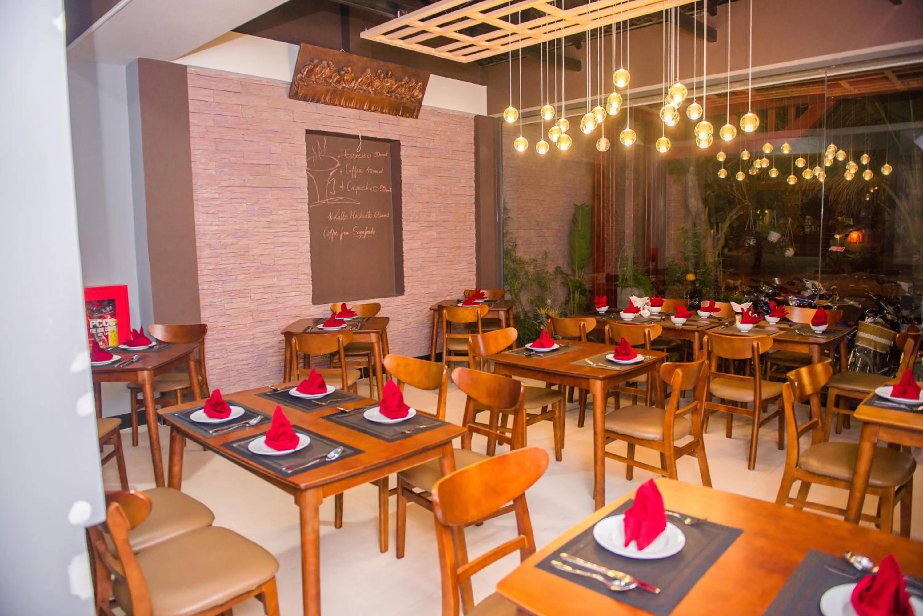 Restaurant/places to eat in ViVa Resort Mui Ne