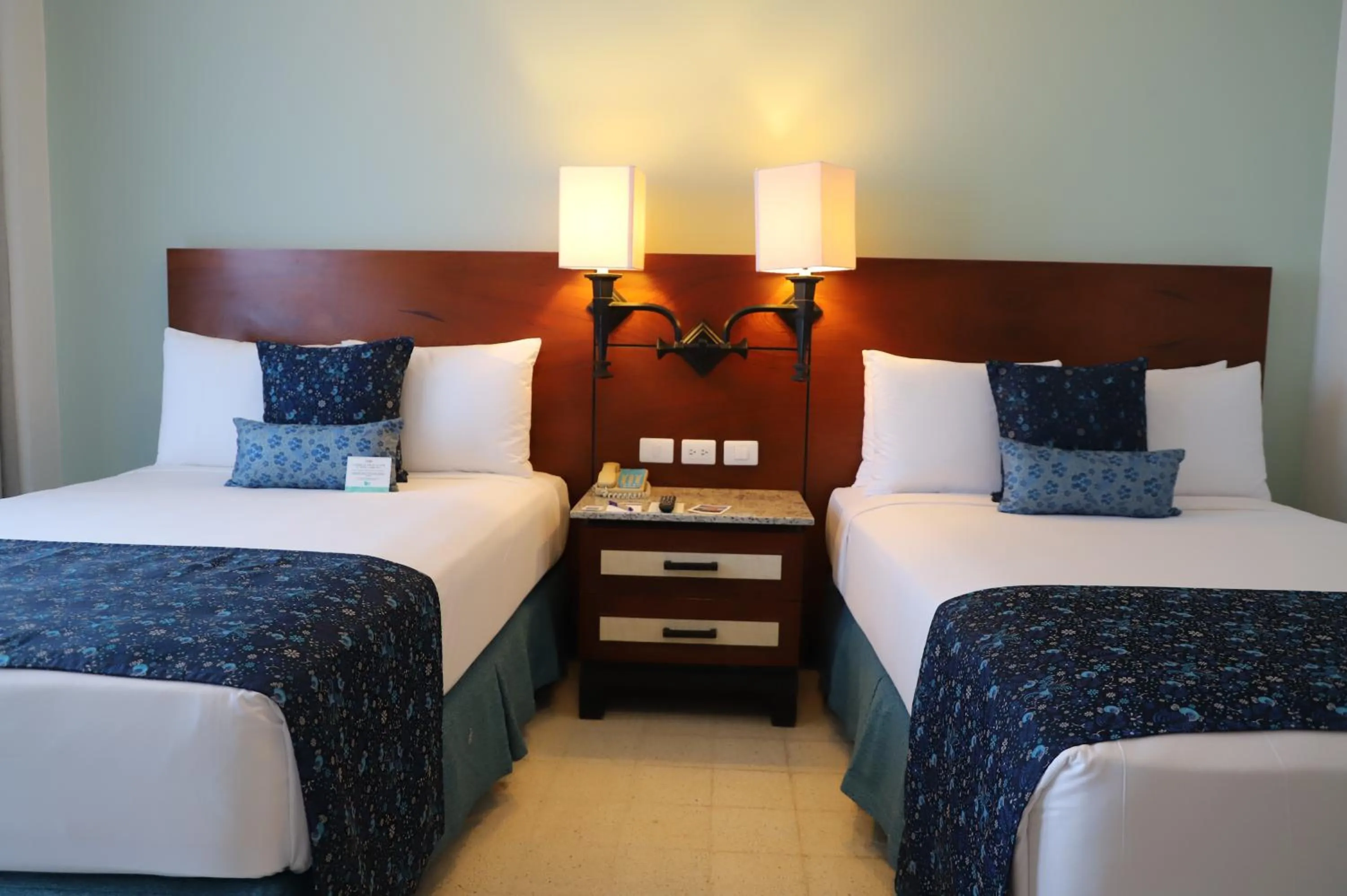 Bed in Pierre Mundo Imperial Riviera Diamante Acapulco