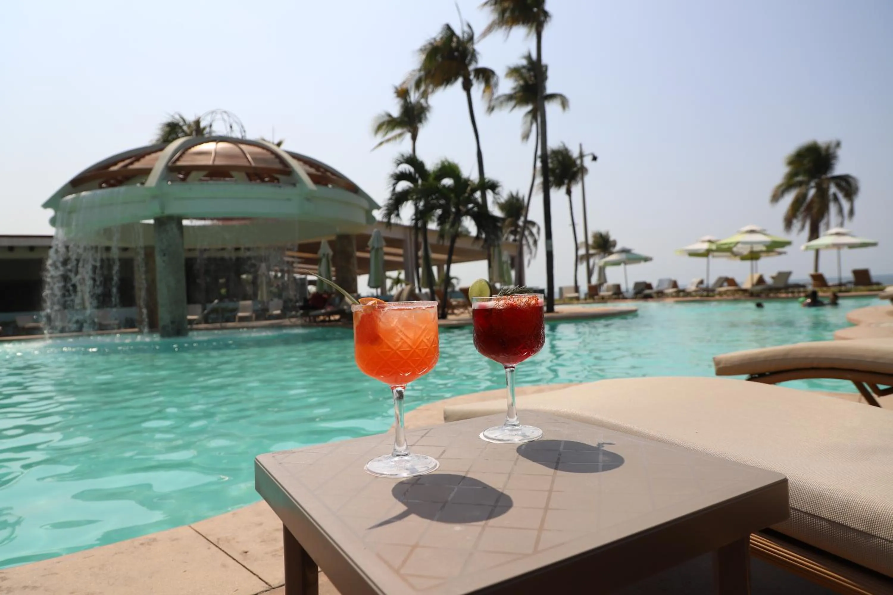 Drinks in Pierre Mundo Imperial Riviera Diamante Acapulco