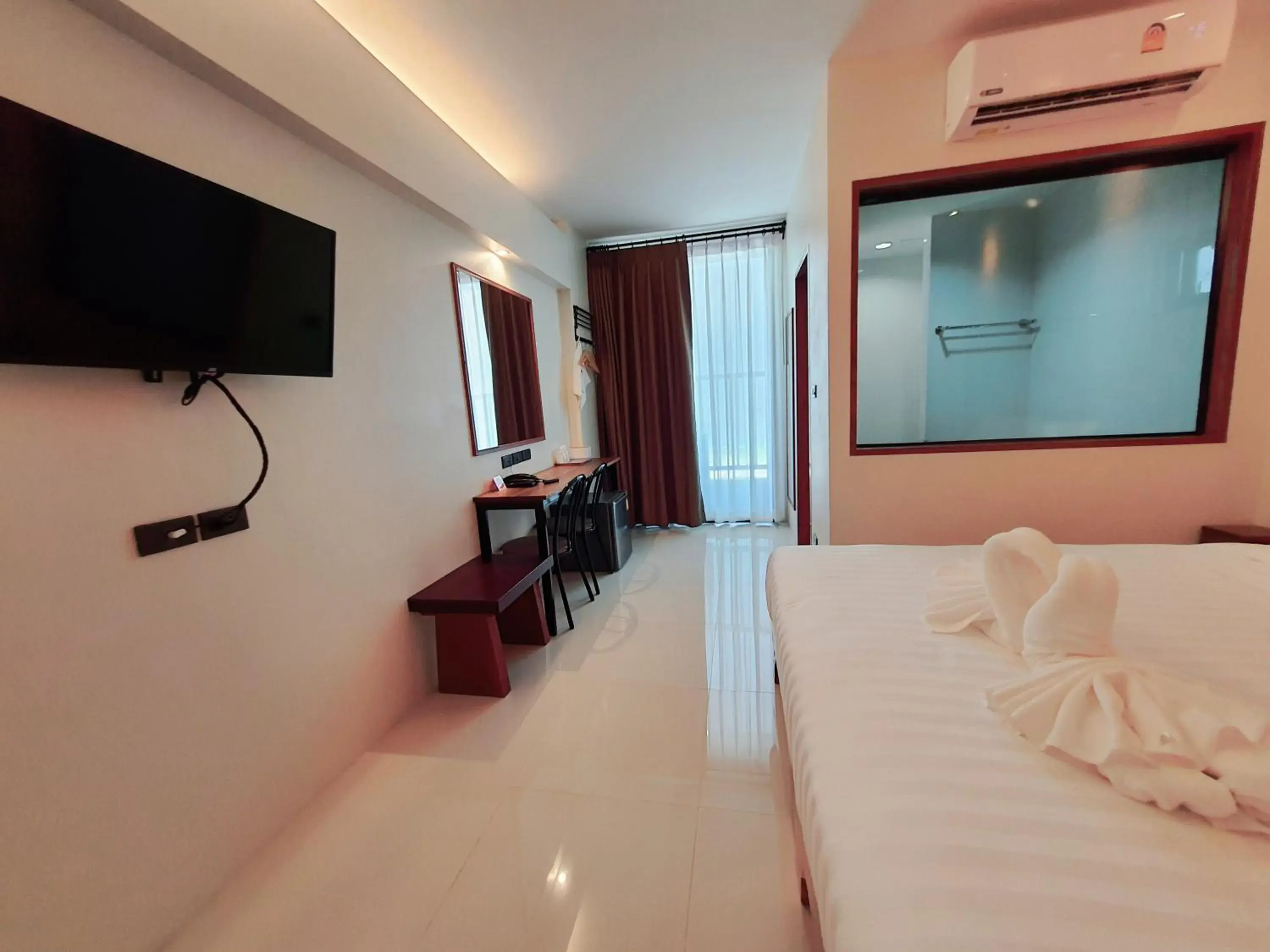 Standard King Room in SUhotel Suratthani Standard King Room in SUhotel Suratthani