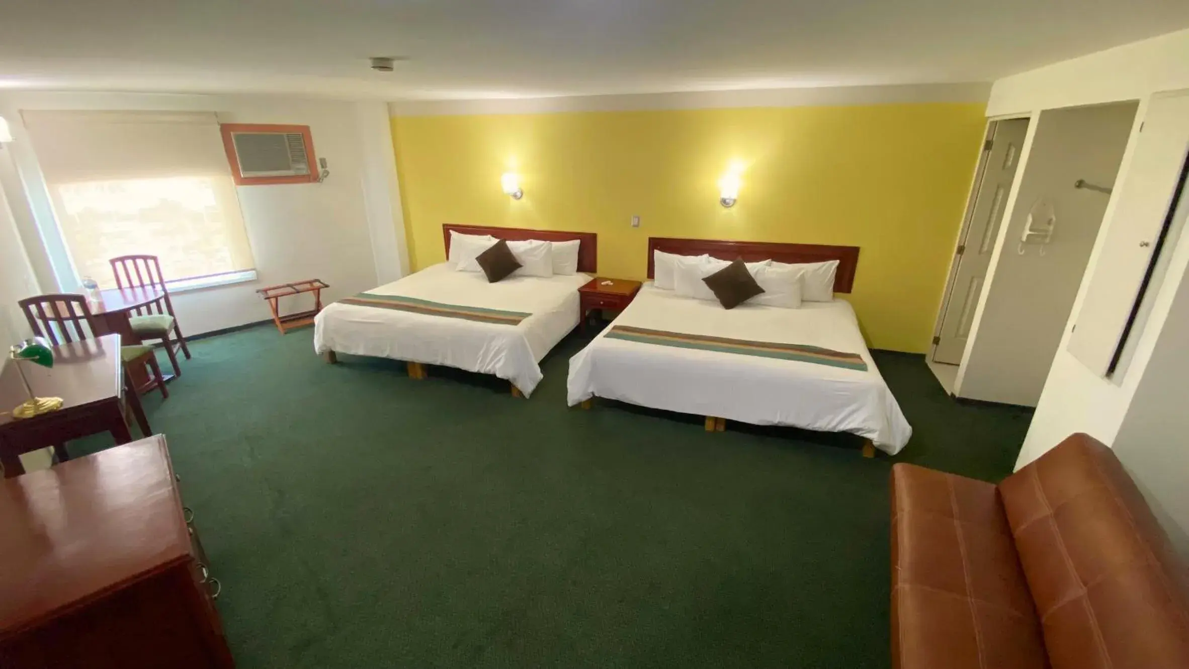 Family Suite in Hotel Enterprise Inn Poliforum Family Suite in Hotel Enterprise Inn Poliforum