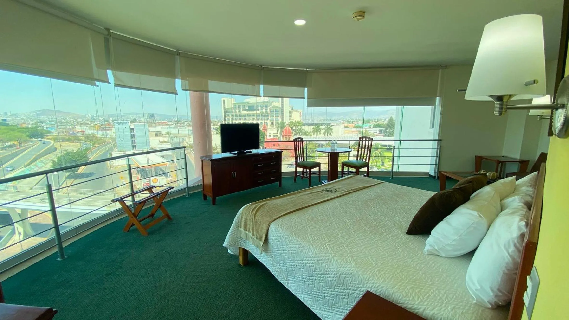 Bed in Hotel Enterprise Inn Poliforum