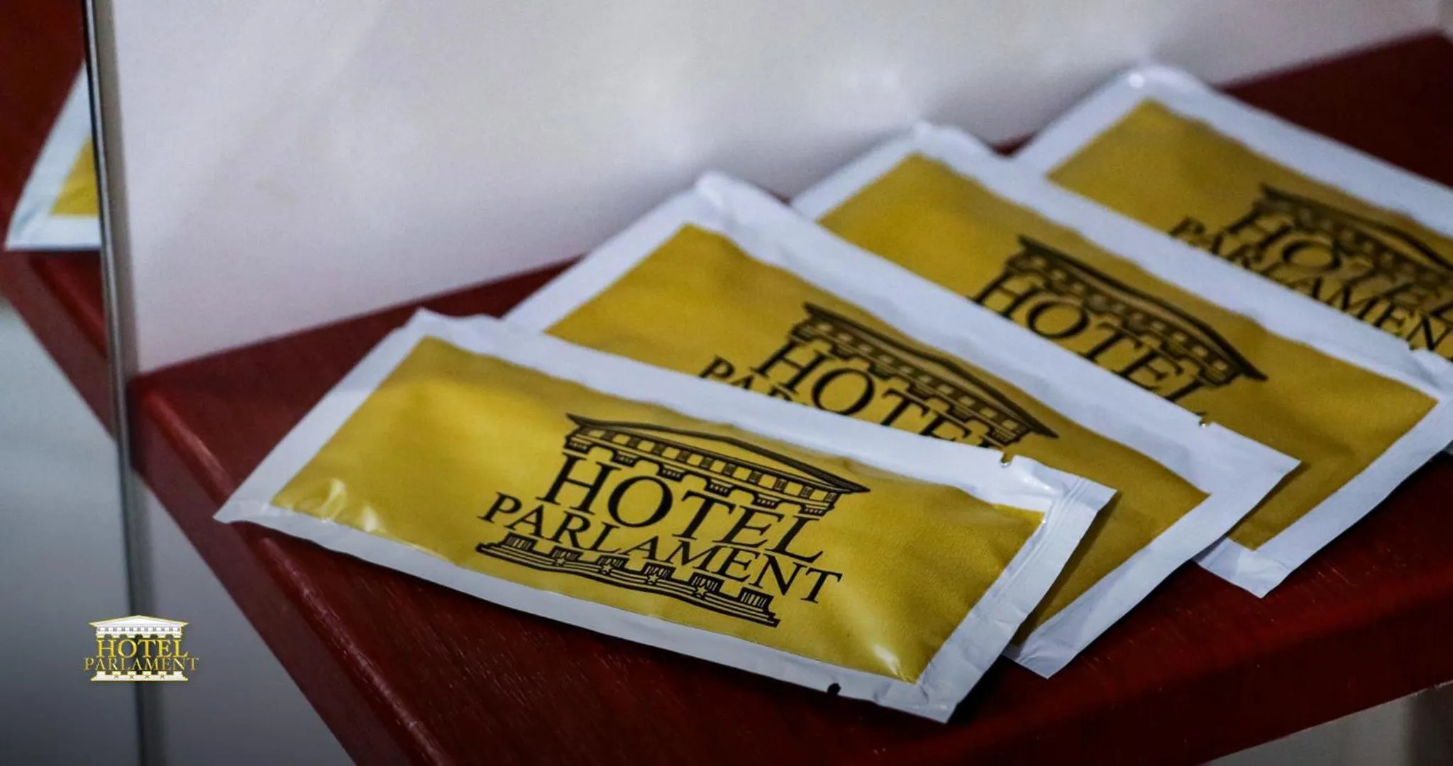 Property logo or sign in Hotel Parlament