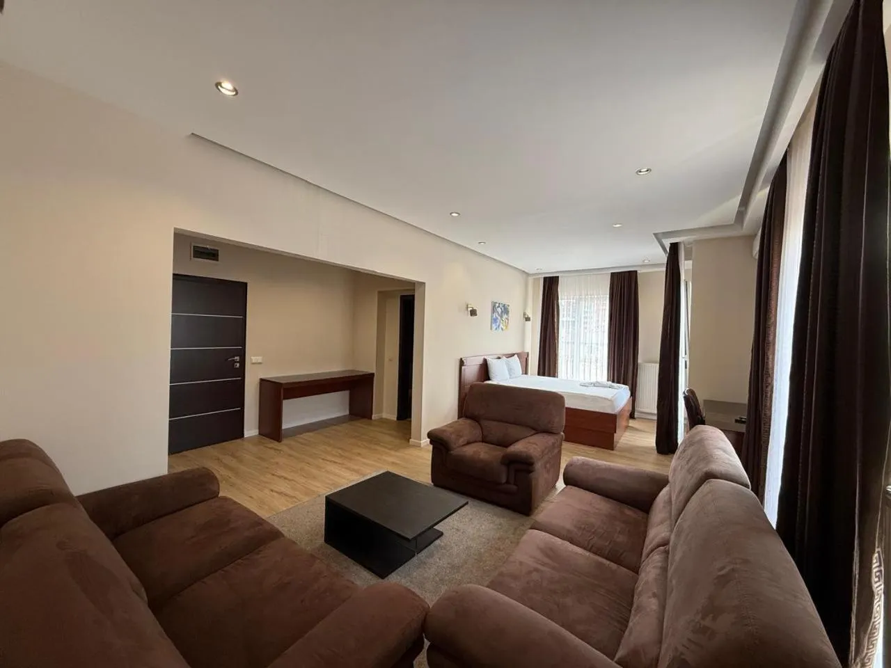 TV and multimedia in Hotel Parlament