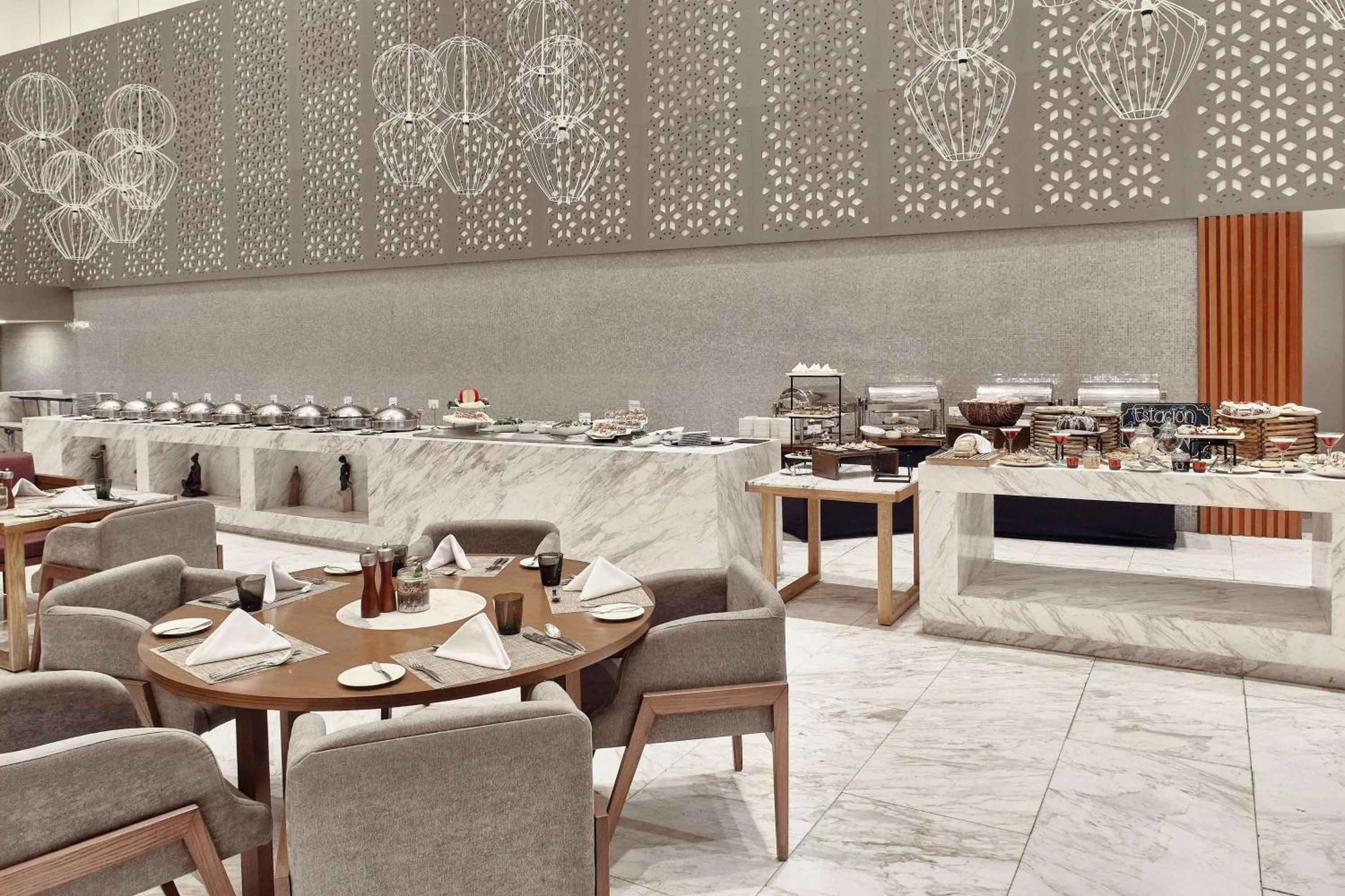 Restaurant/places to eat in Wyndham Monterrey Ambassador Centro