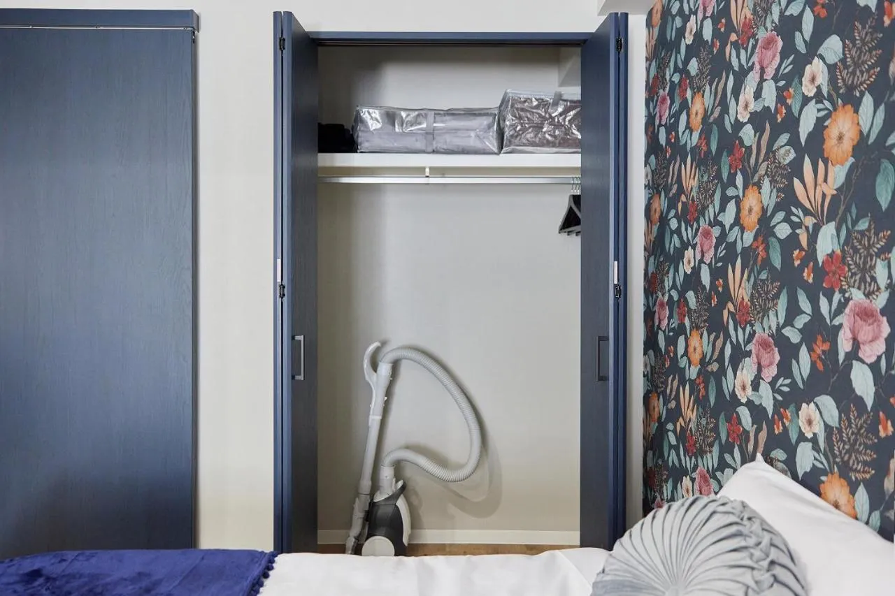 Bed in A.A.O BLDG. NAMBA