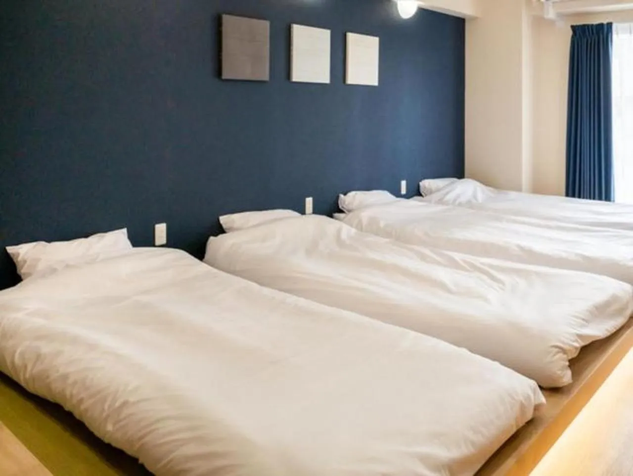 Bed in A.A.O BLDG. NAMBA